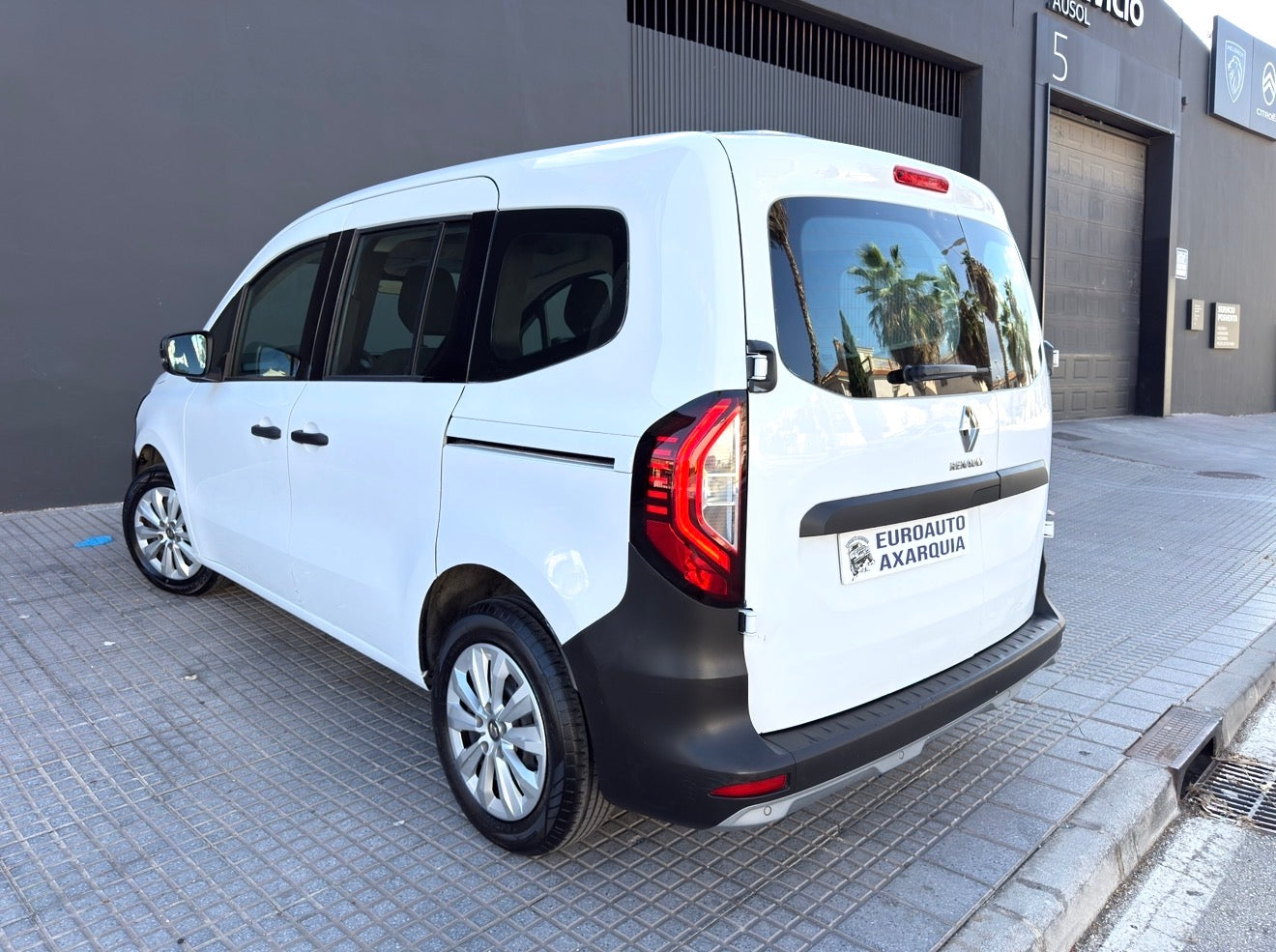 RENAULT KANGOO KOMBI