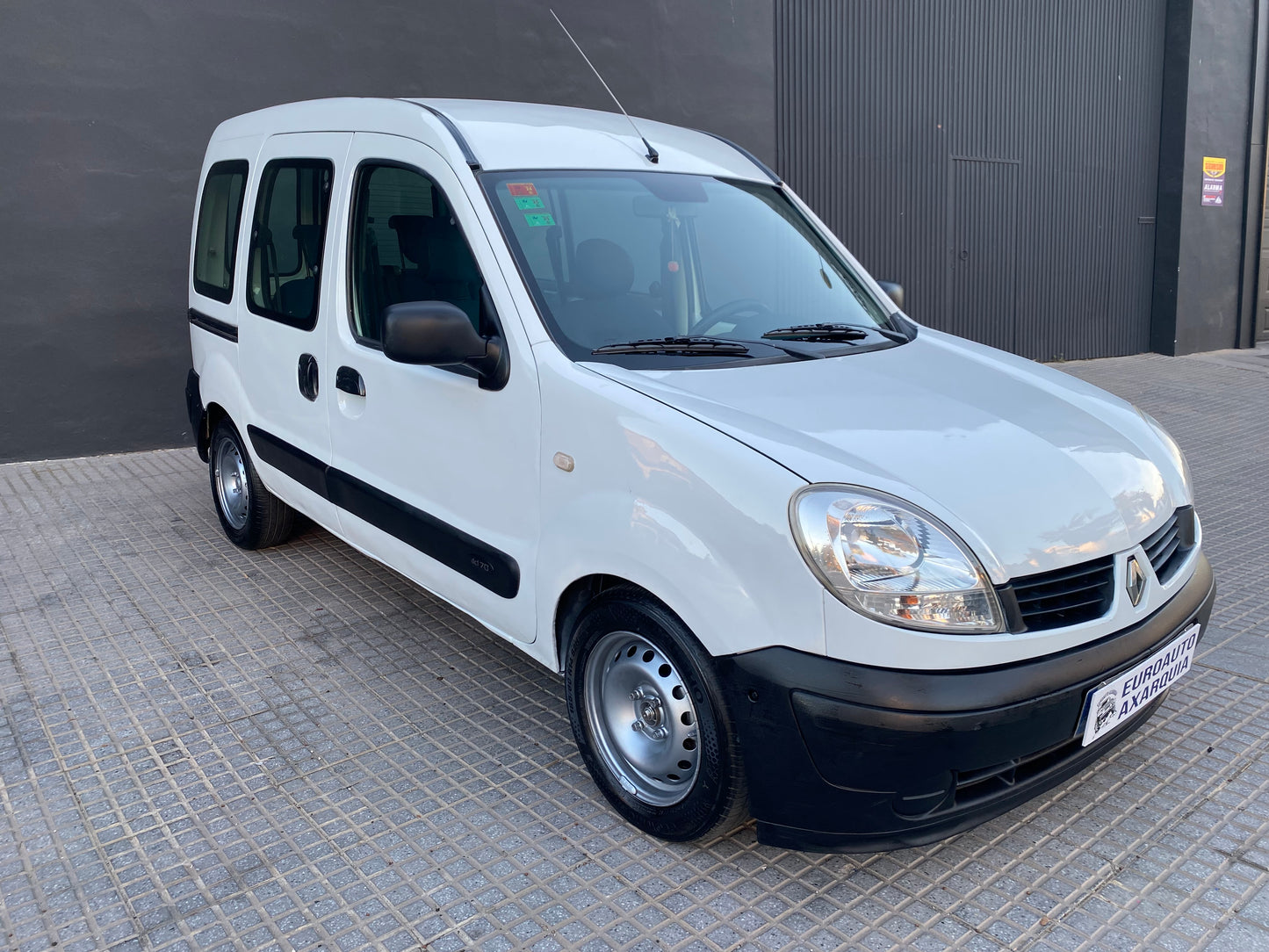 RENAULT KANGOO