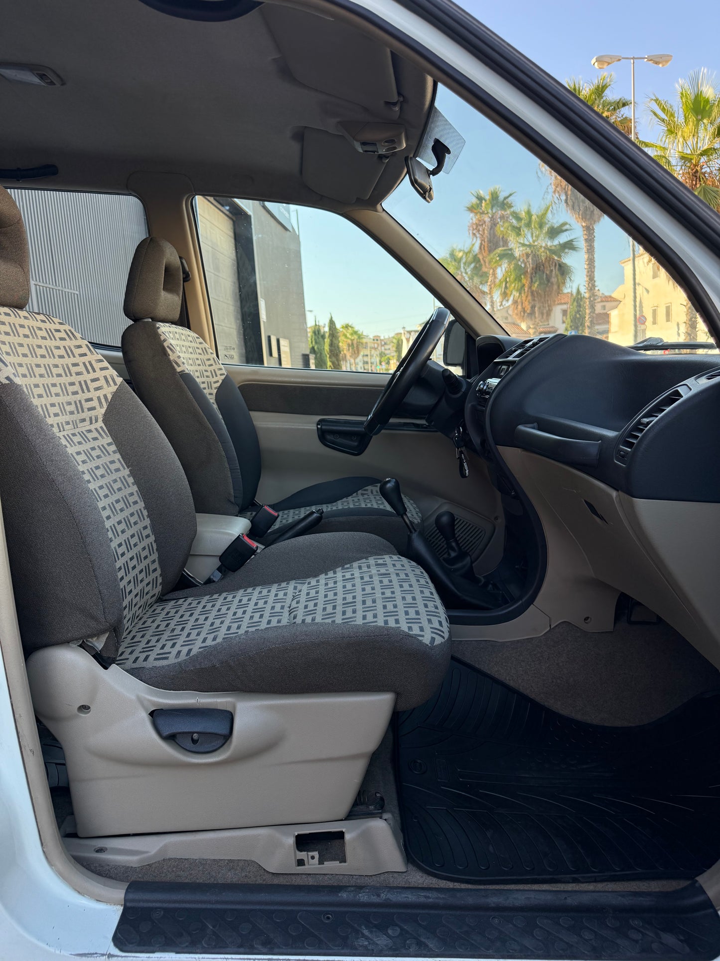 NISSAN TERRANO 2.7 TDI