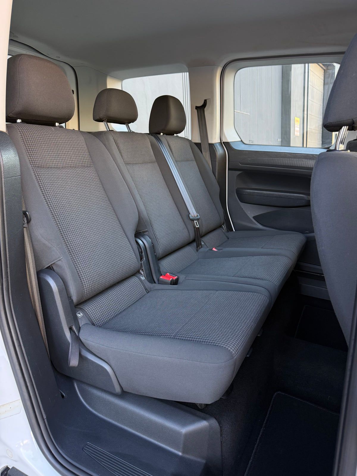 VOLKSWAGEN CADDY KOMBI