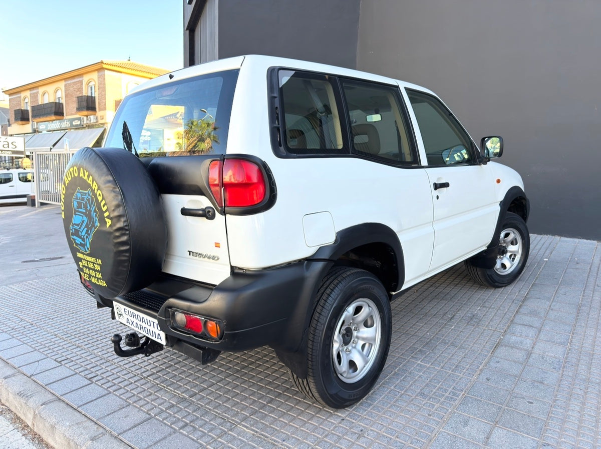 NISSAN TERRANO 2.7 TDI