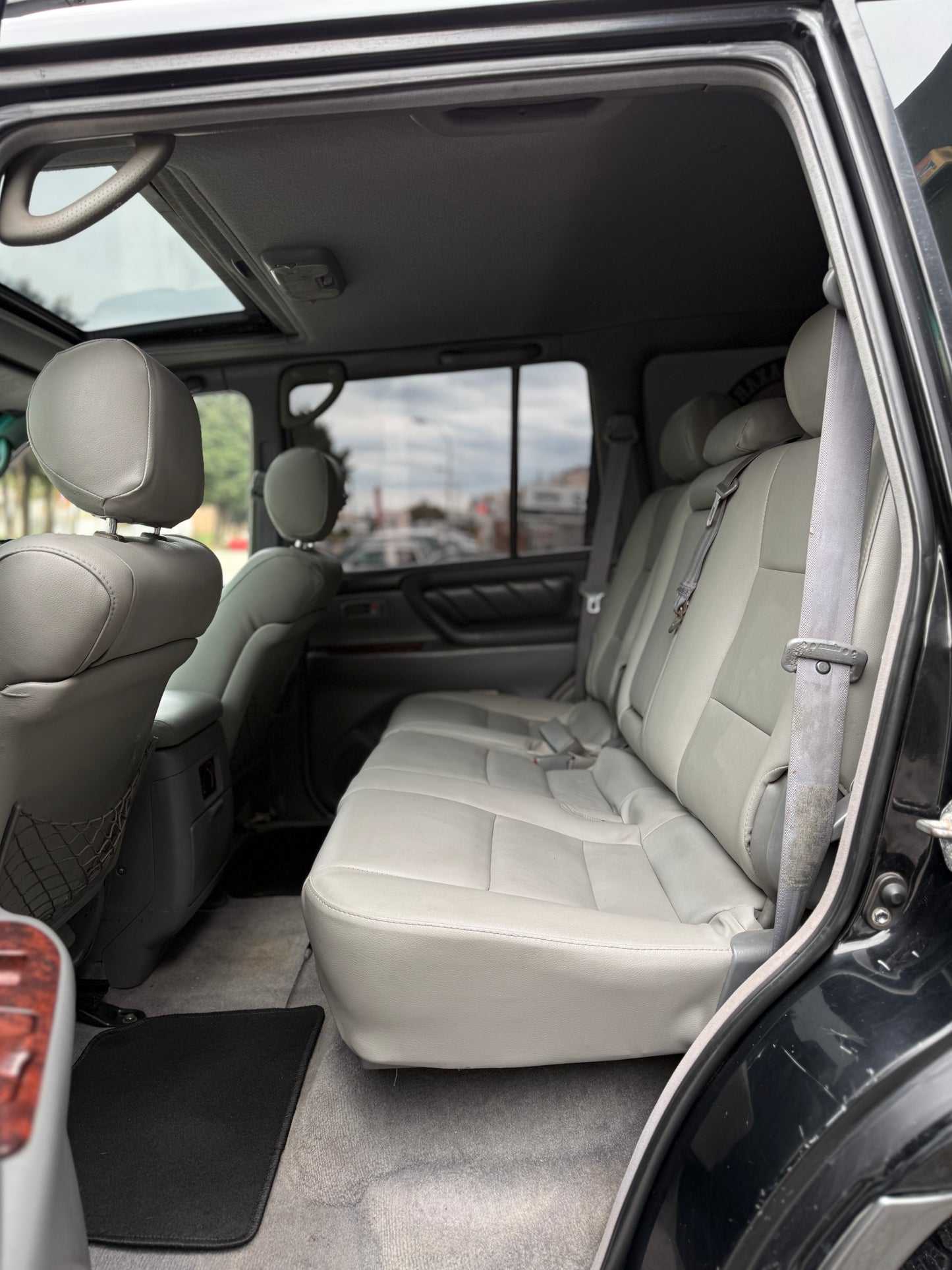TOYOTA LAND CRUISER HDJ 100