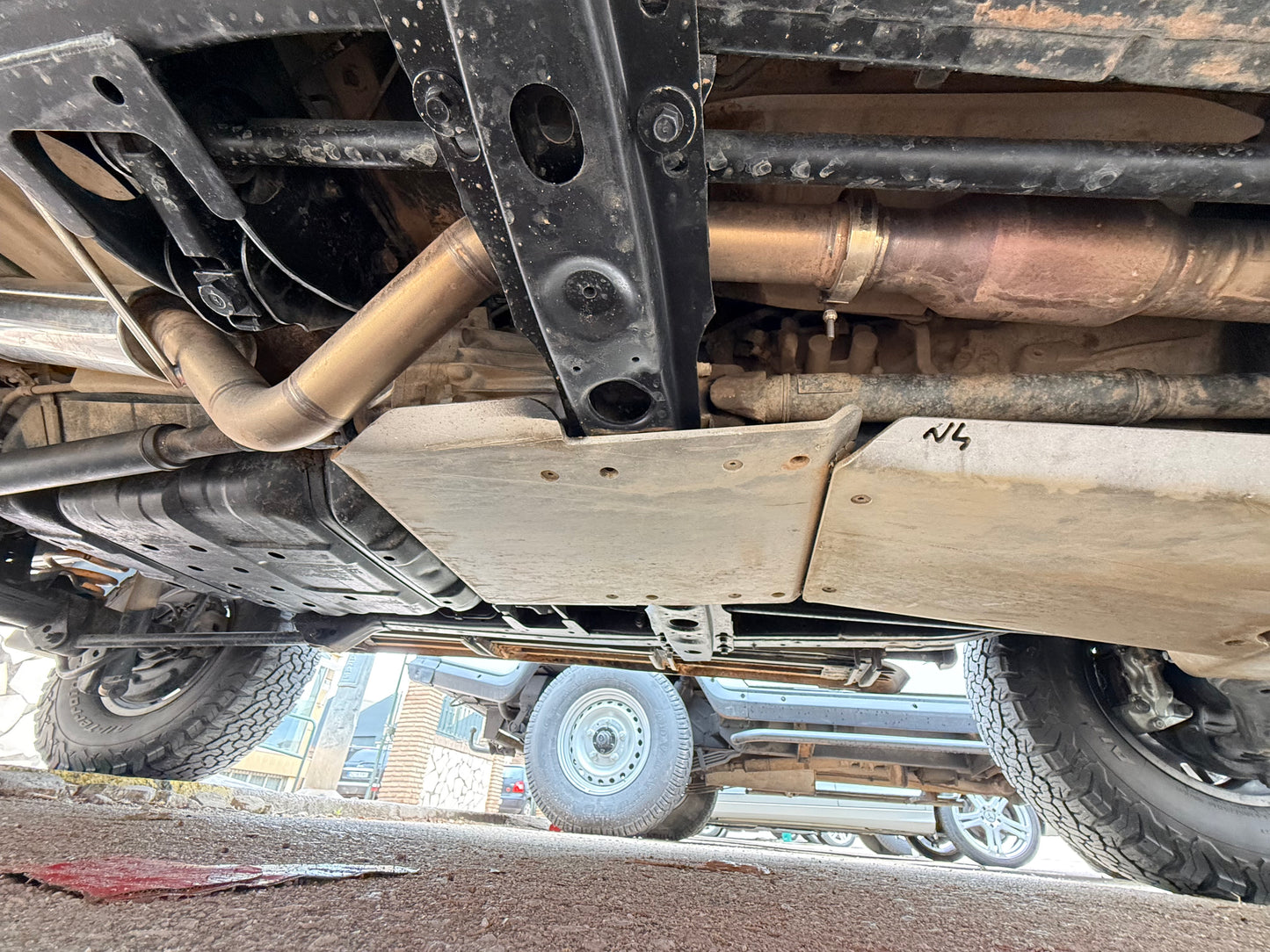 TOYOTA LAND CRUISER HDJ 100