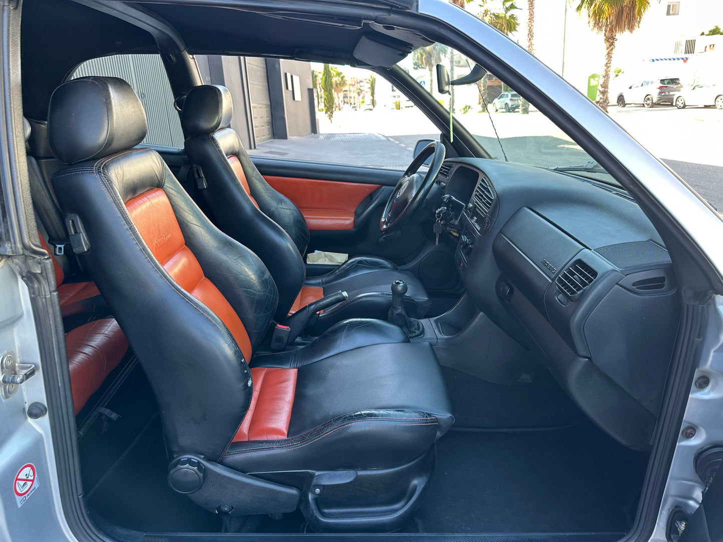 VOLKSWAGEN GOLF 4 CABRIO