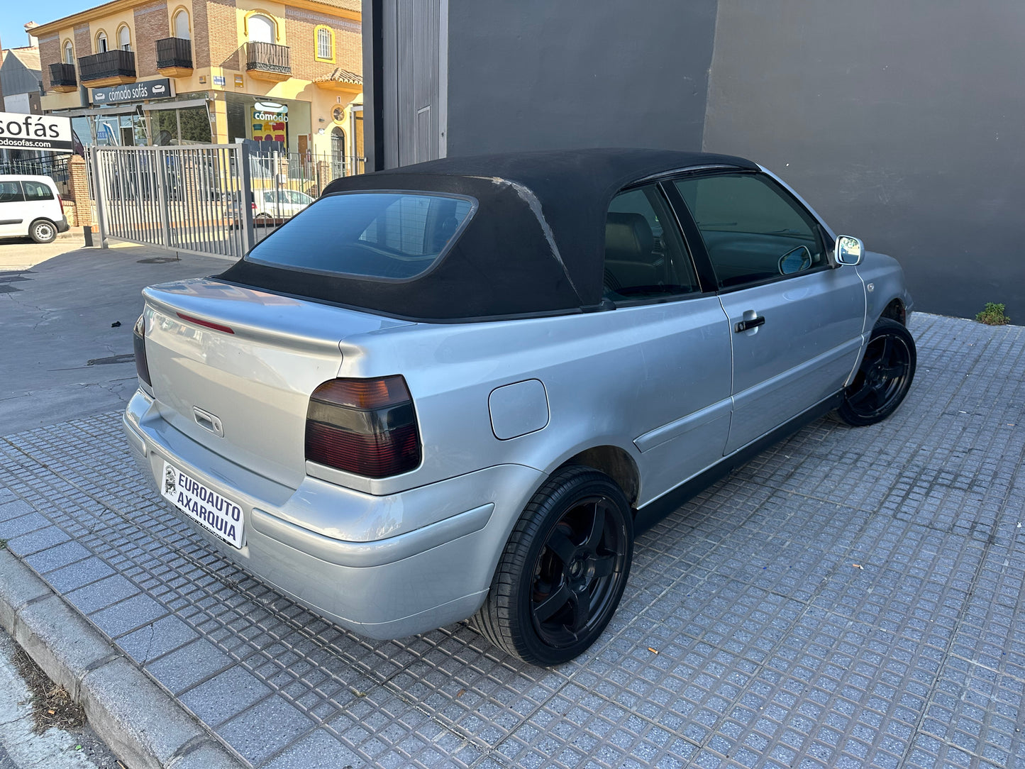 VOLKSWAGEN GOLF 4 CABRIO
