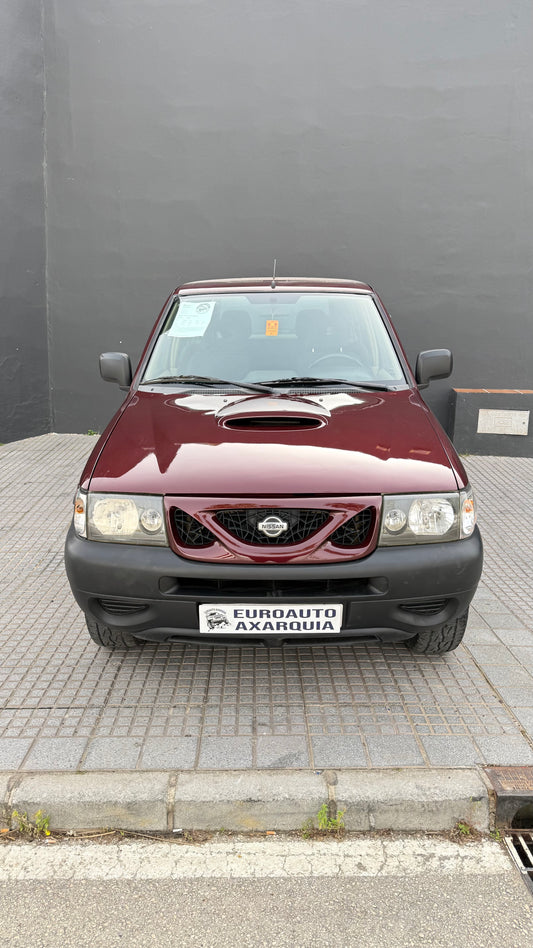 NISSAN TERRANO 2.7 TDI