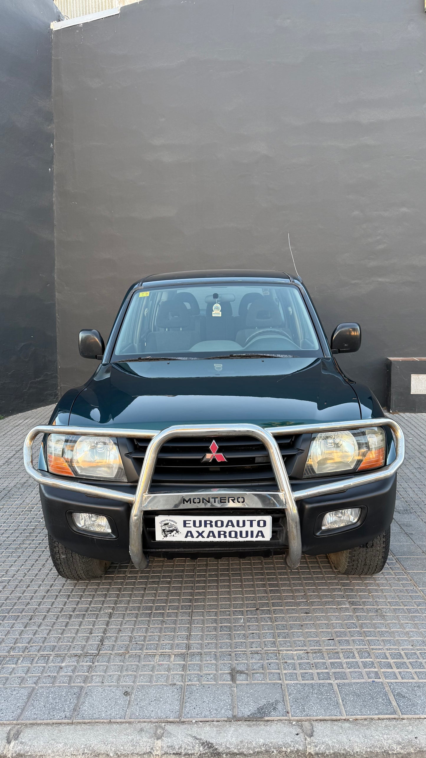 MITSUBISHI MONTERO DID