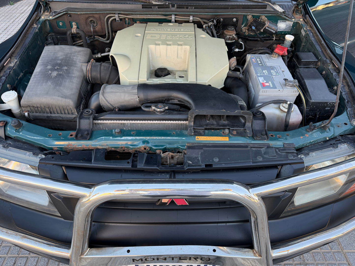 MITSUBISHI MONTERO DID