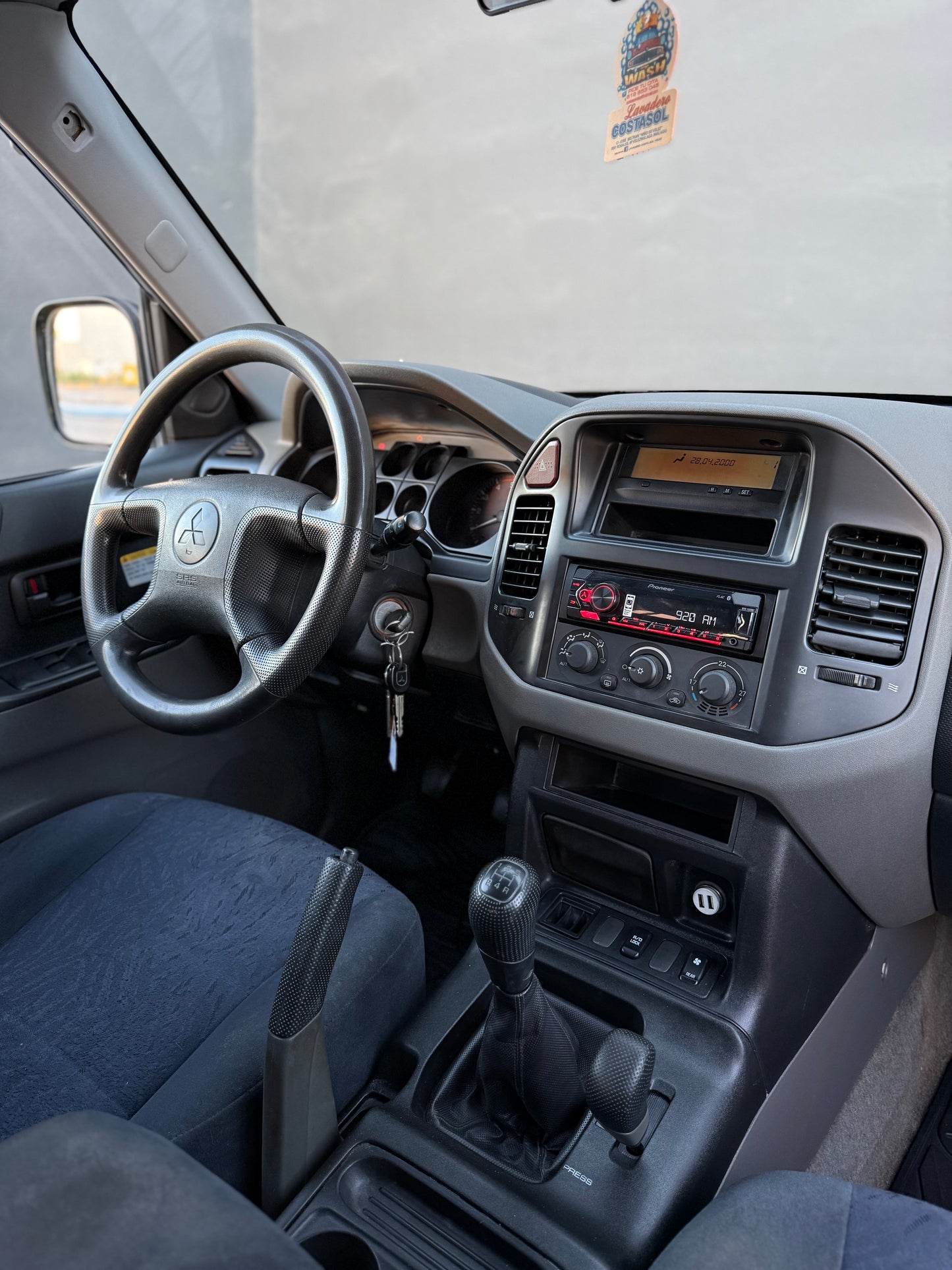 MITSUBISHI MONTERO DID