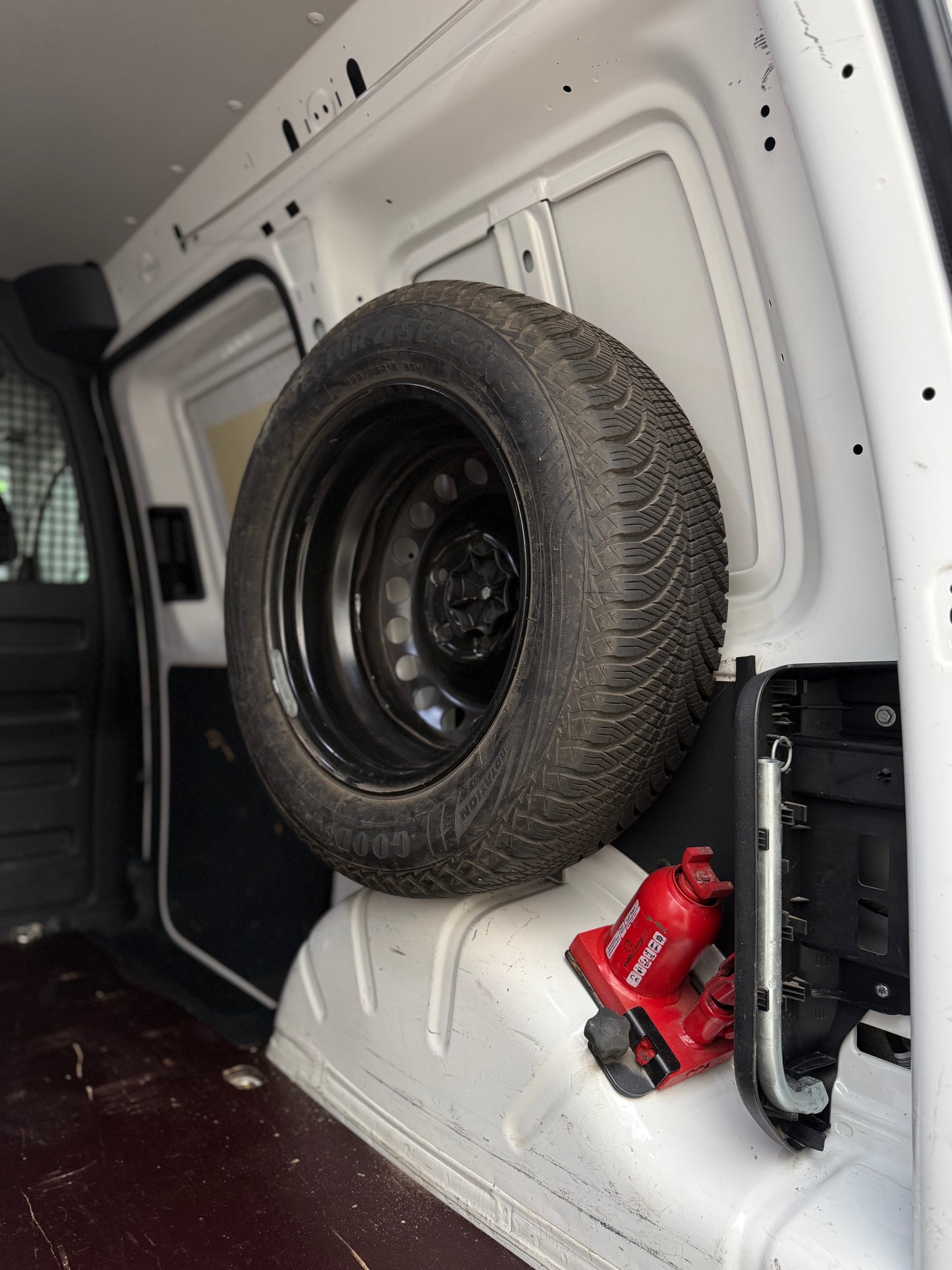 VOLKSWAGEN CADDY 4MOTION