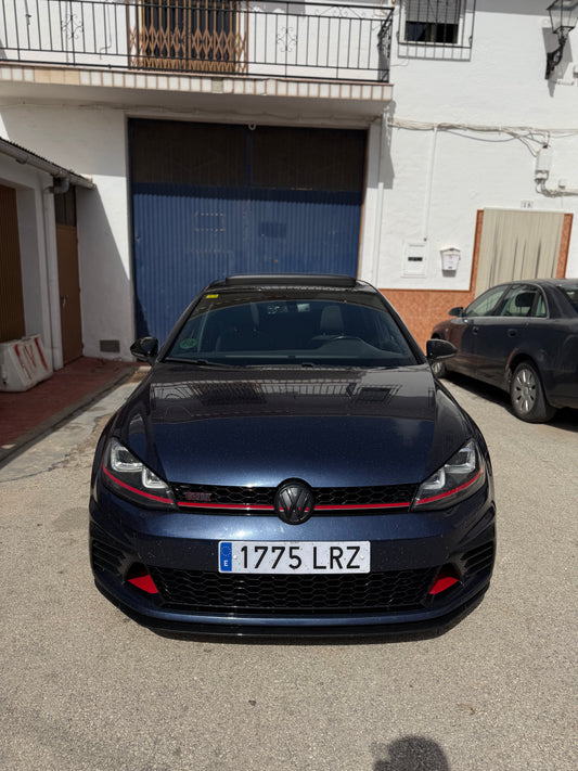 VOLKSWAGEN GOLF GTI PERFORMANCE