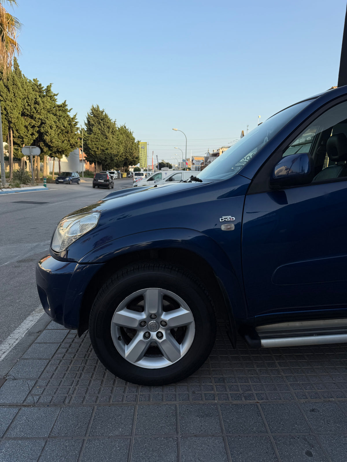 TOYOTA RAV-4 D4D