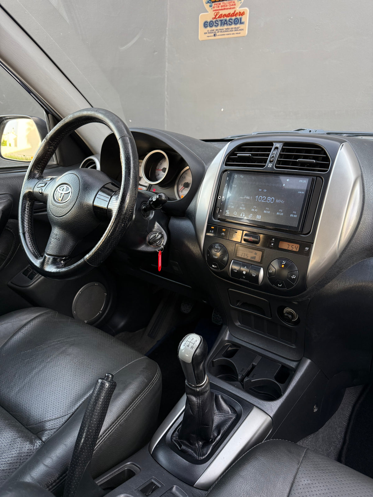 TOYOTA RAV-4 D4D