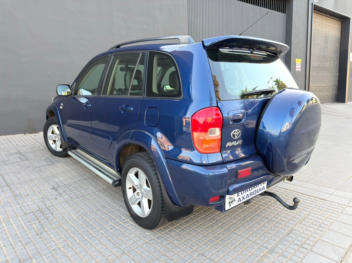 TOYOTA RAV-4 D4D