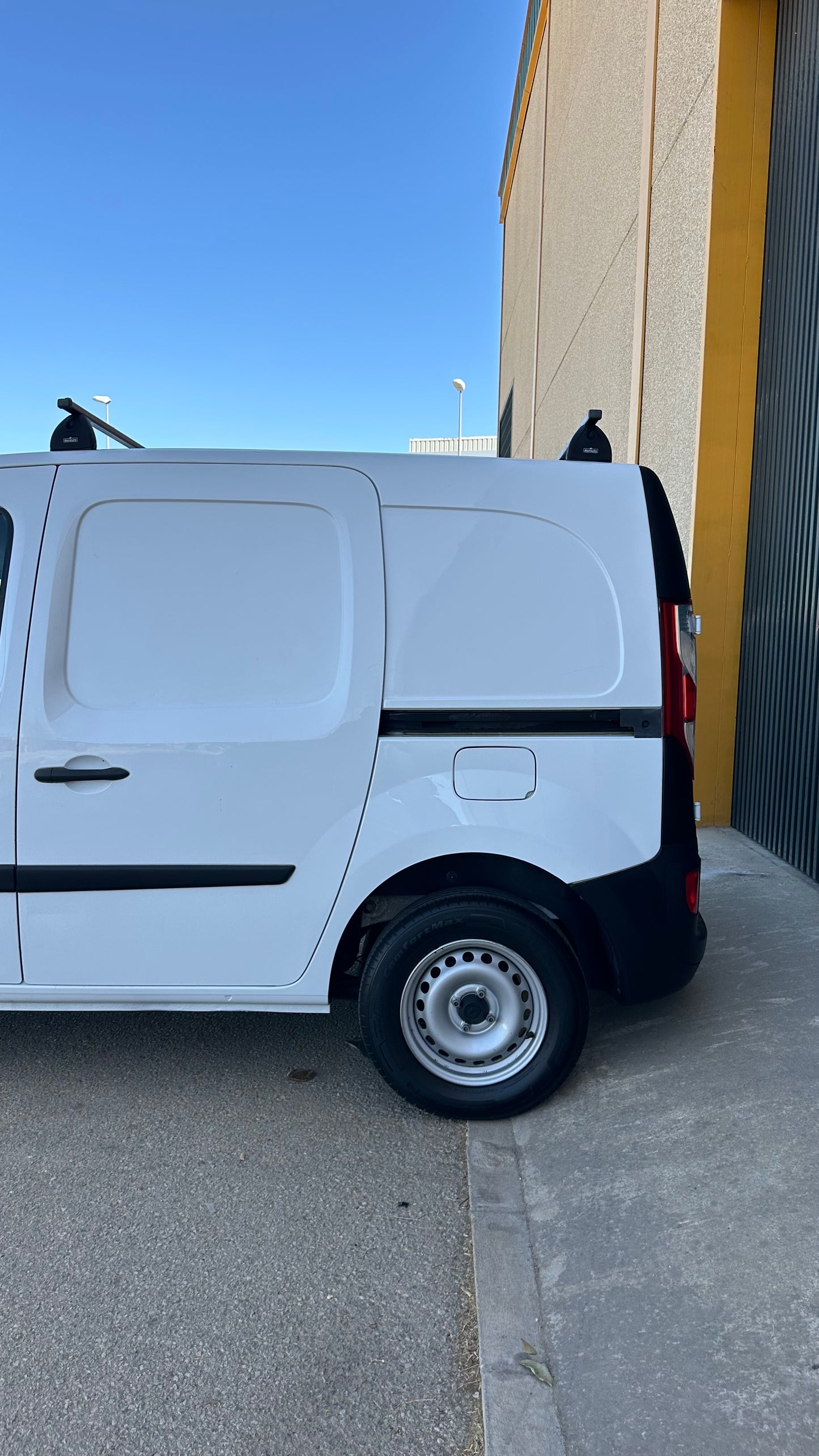 RENAULT - KANGOO FURGON PROFESIONAL 2014 DCI 75 GEN5