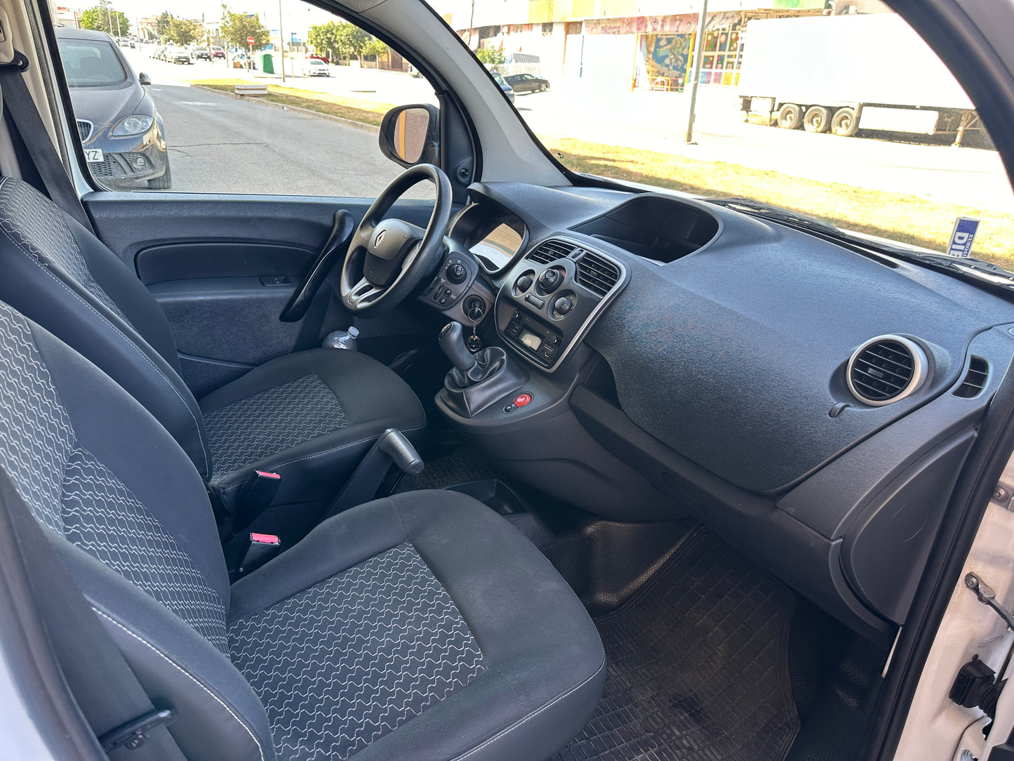 RENAULT - KANGOO FURGON PROFESIONAL 2014 DCI 75 GEN5