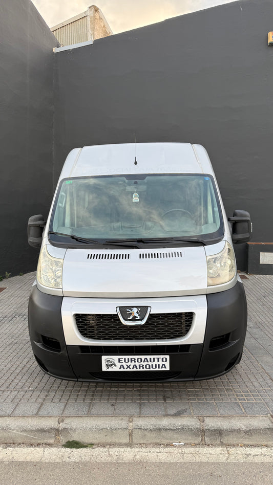 PEUGEOT BOXER 9 PLAZAS