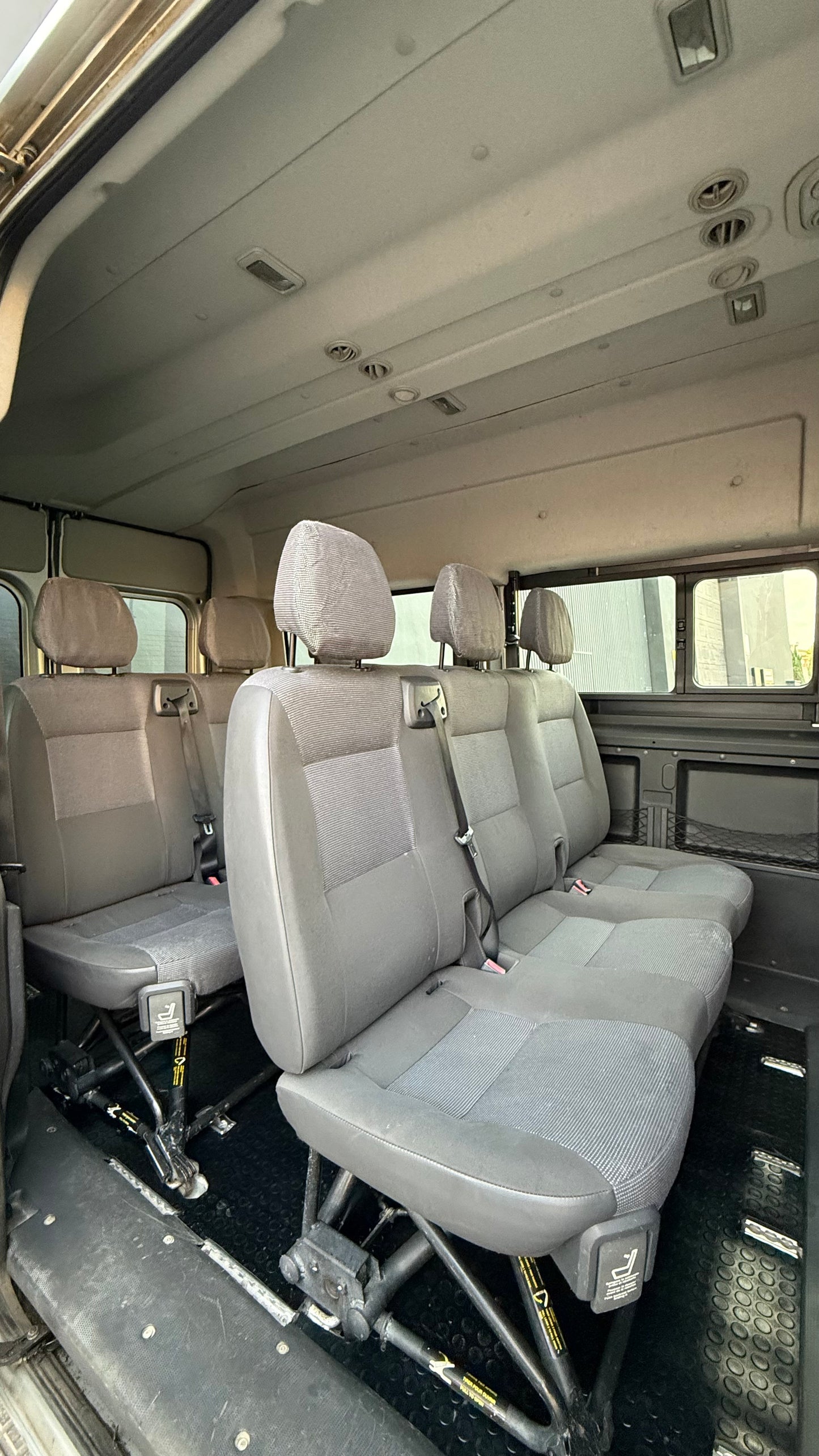 PEUGEOT BOXER 9 PLAZAS