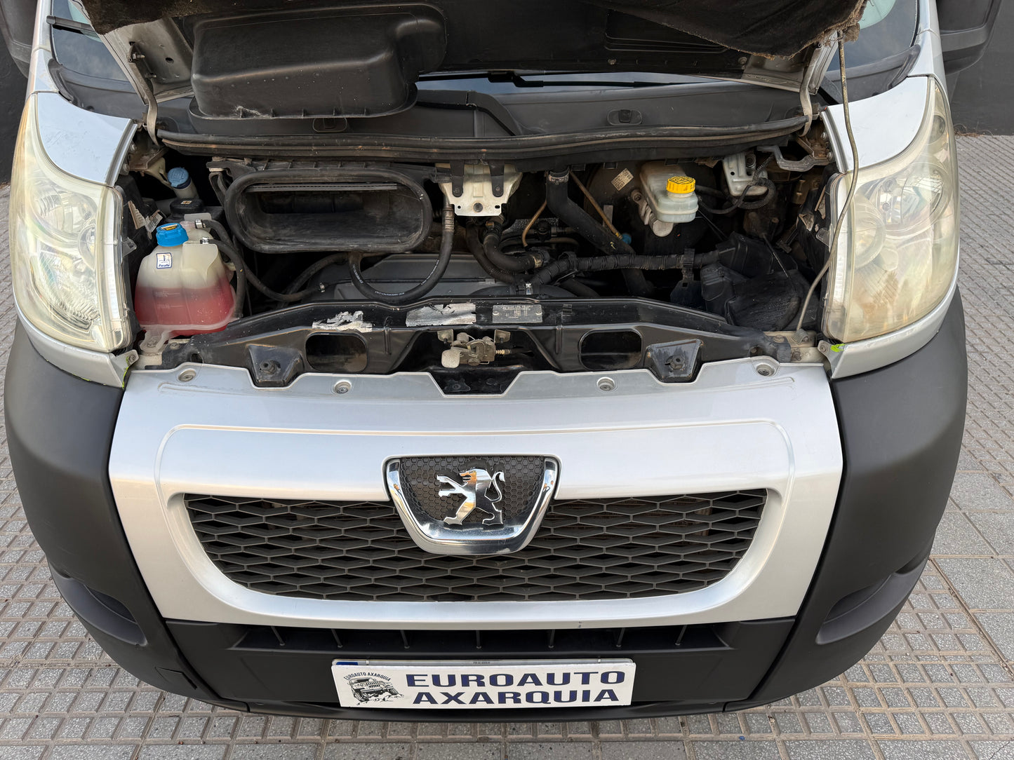 PEUGEOT BOXER 9 PLAZAS