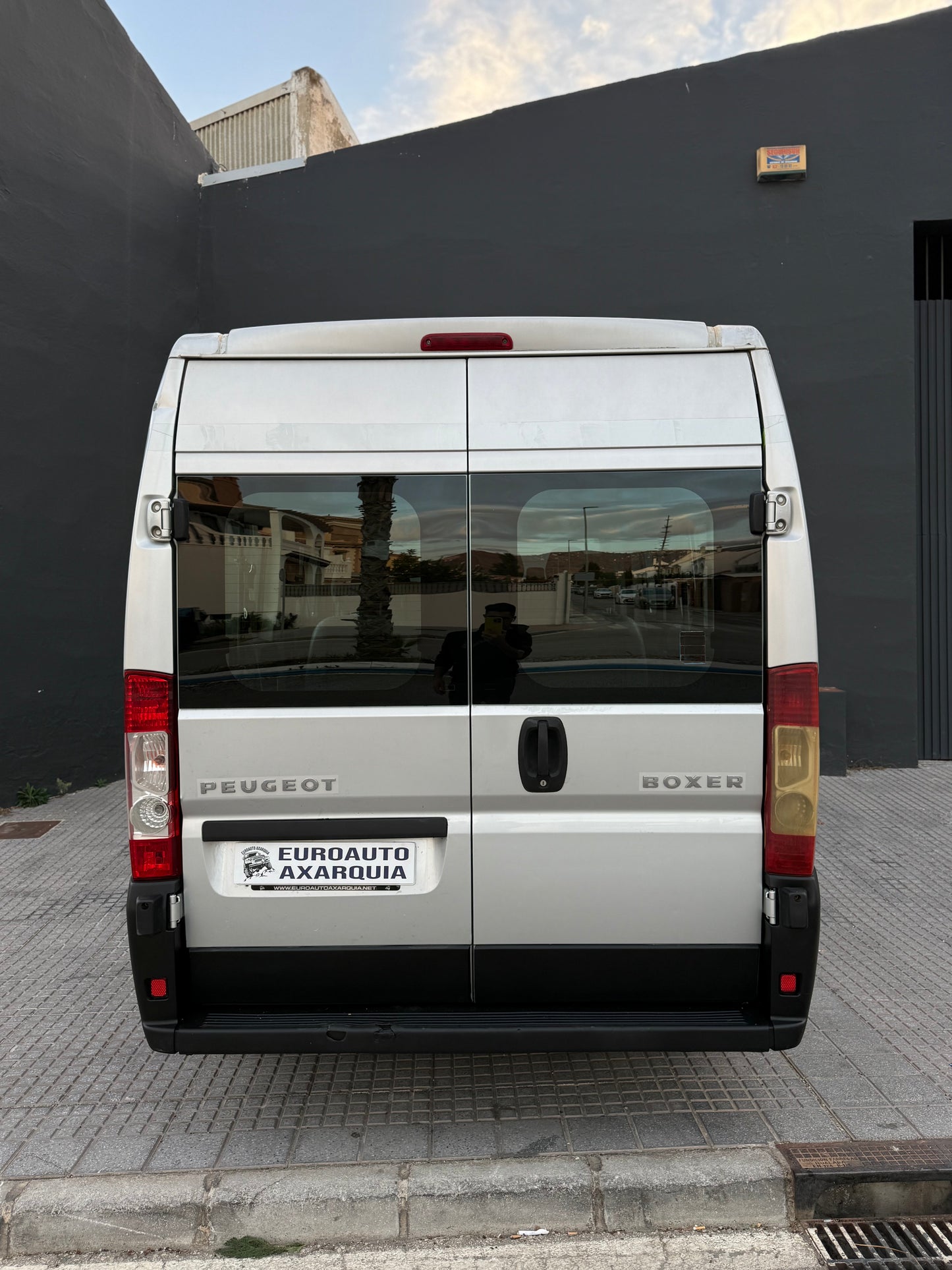 PEUGEOT BOXER 9 PLAZAS