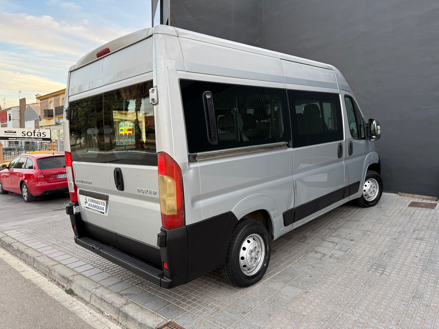 PEUGEOT BOXER 9 PLAZAS