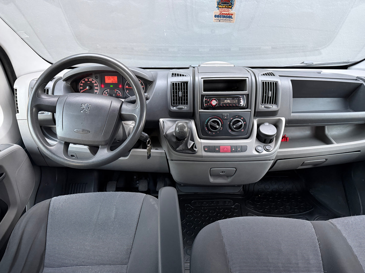 PEUGEOT BOXER 9 PLAZAS