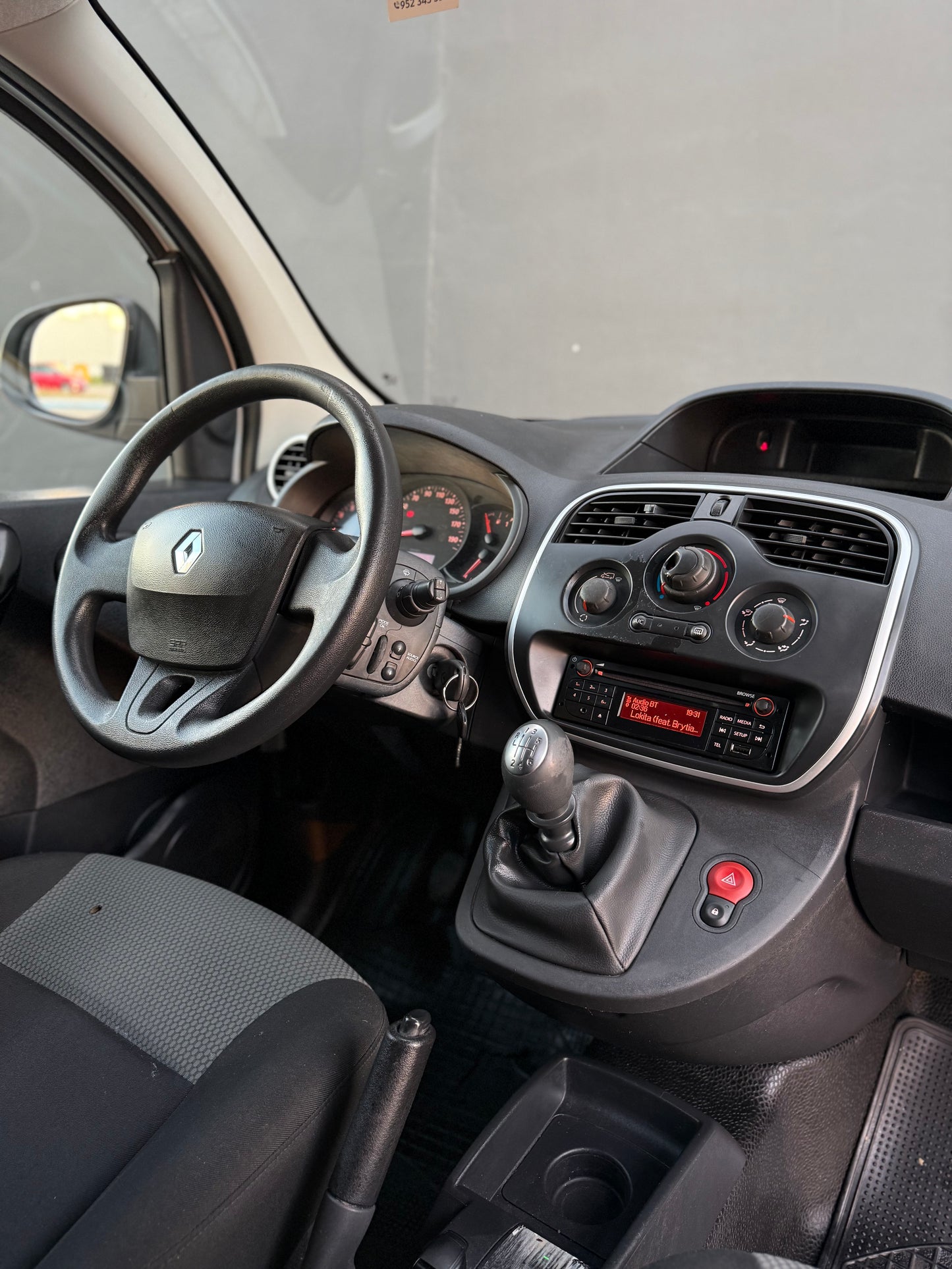 RENAULT KANGOO FURGON