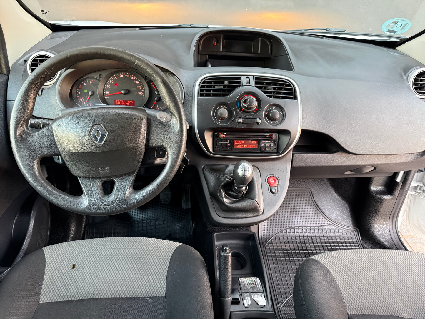 RENAULT KANGOO FURGON