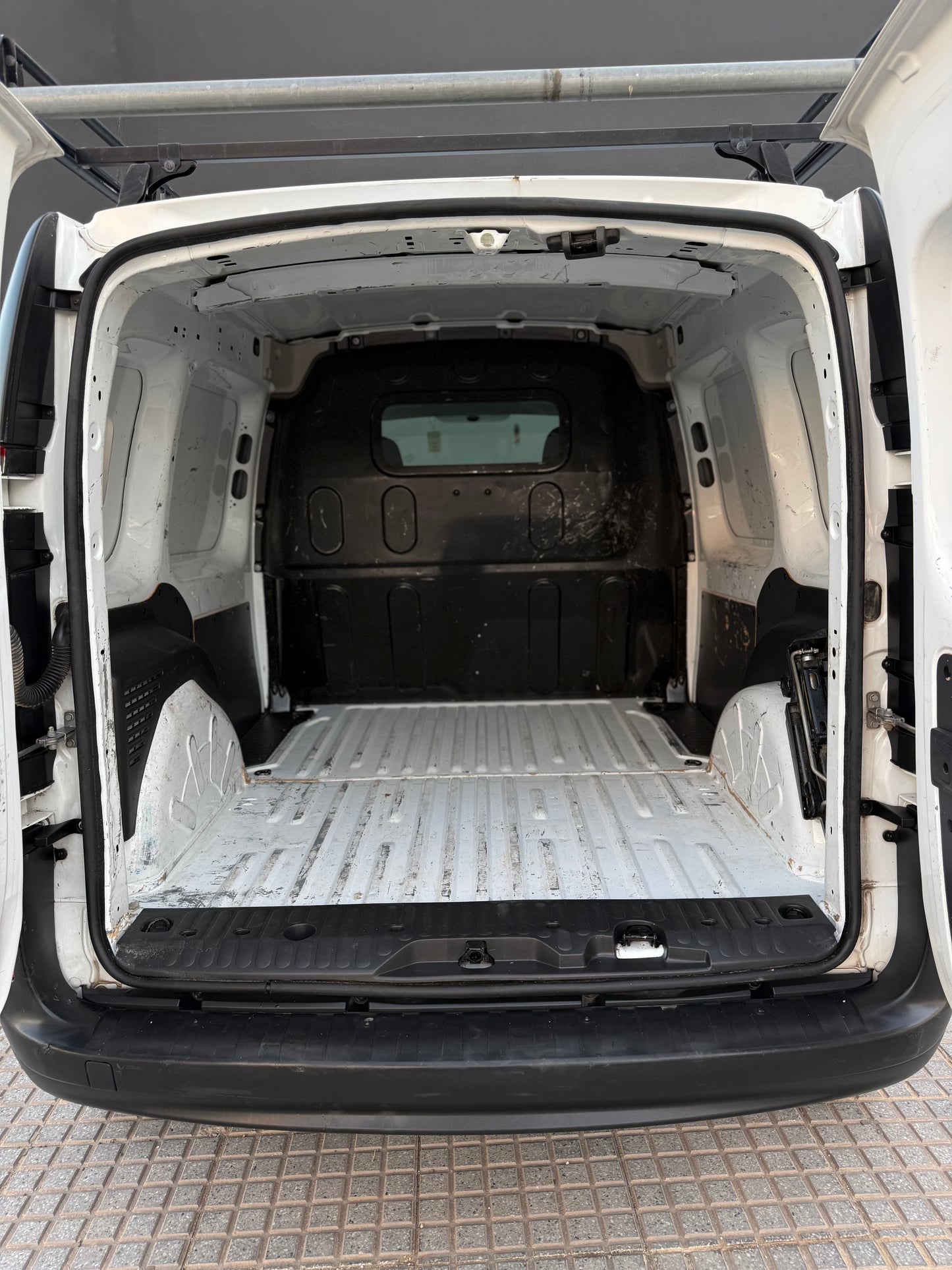 RENAULT KANGOO FURGON