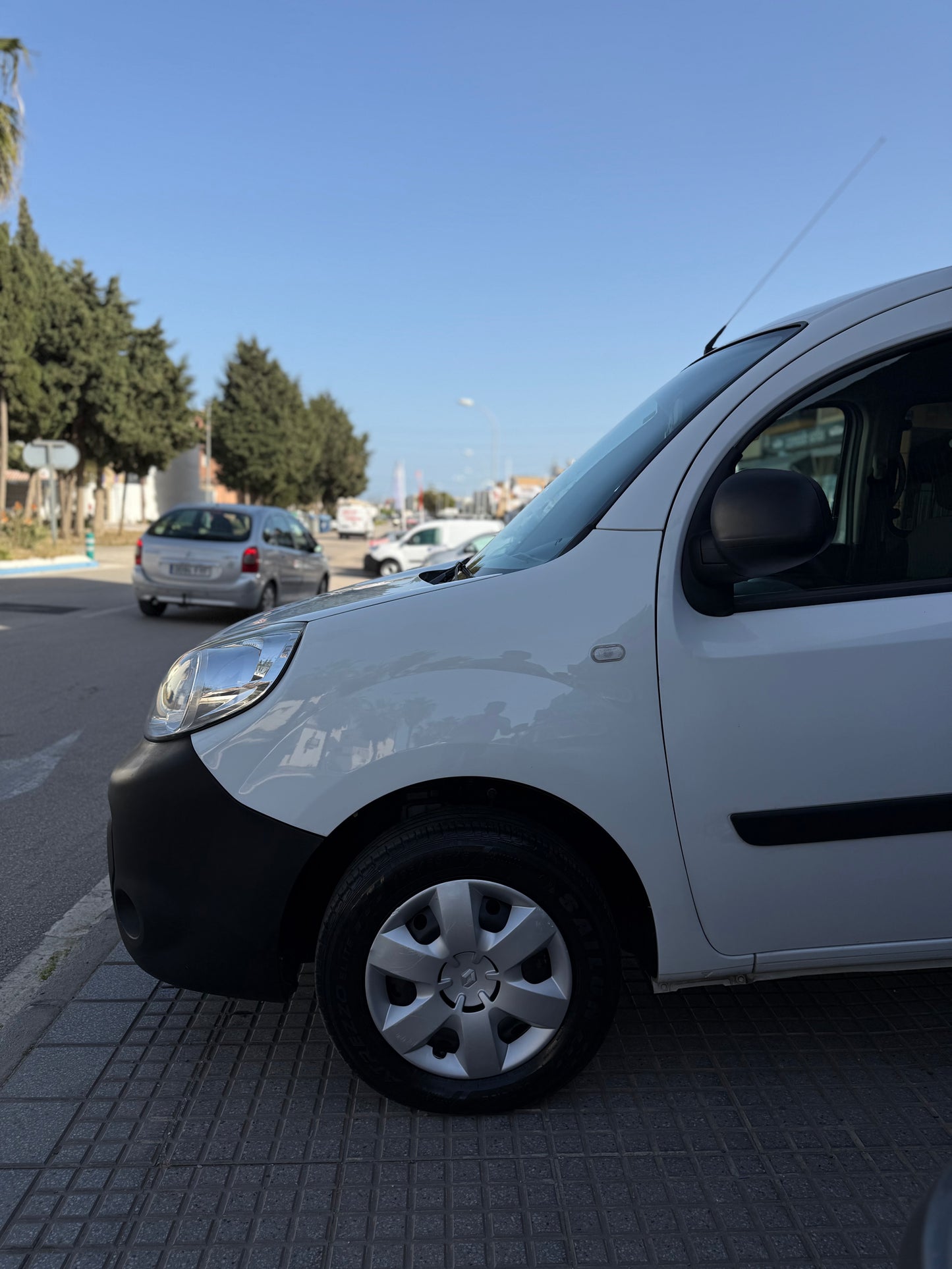 RENAULT KANGOO COMBI