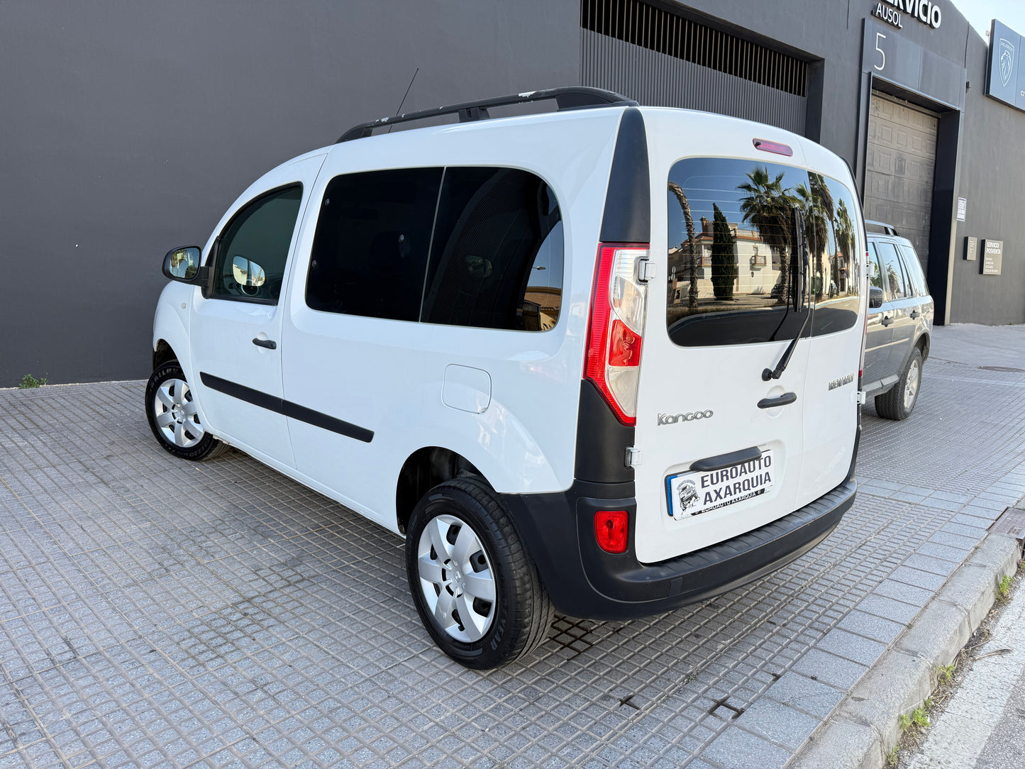 RENAULT KANGOO COMBI