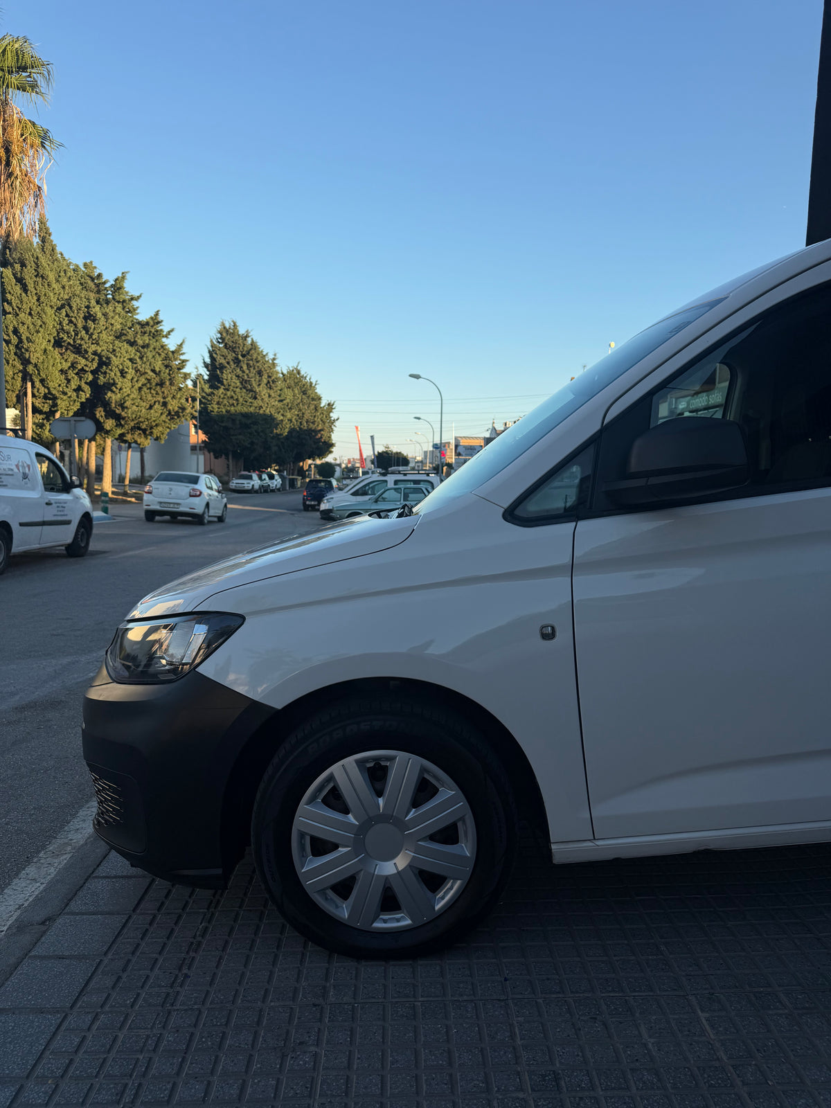 VOLKSWAGEN CADDY FURGON