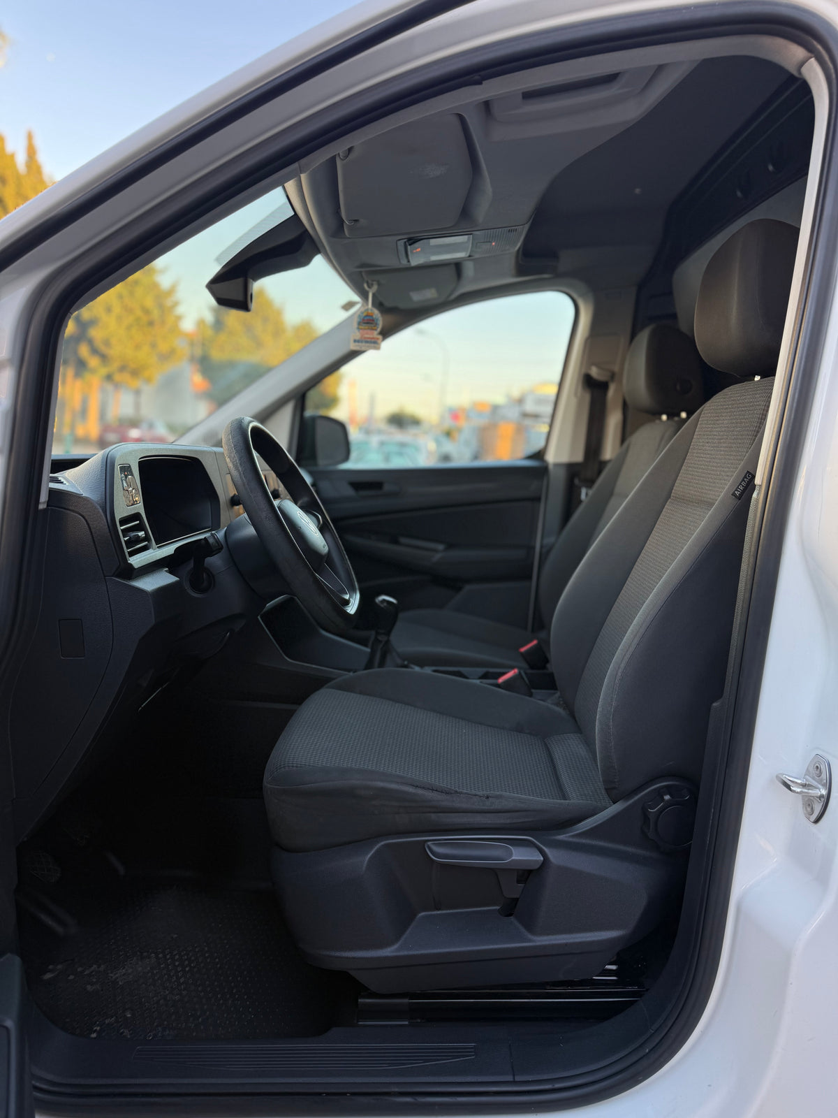 VOLKSWAGEN CADDY FURGON