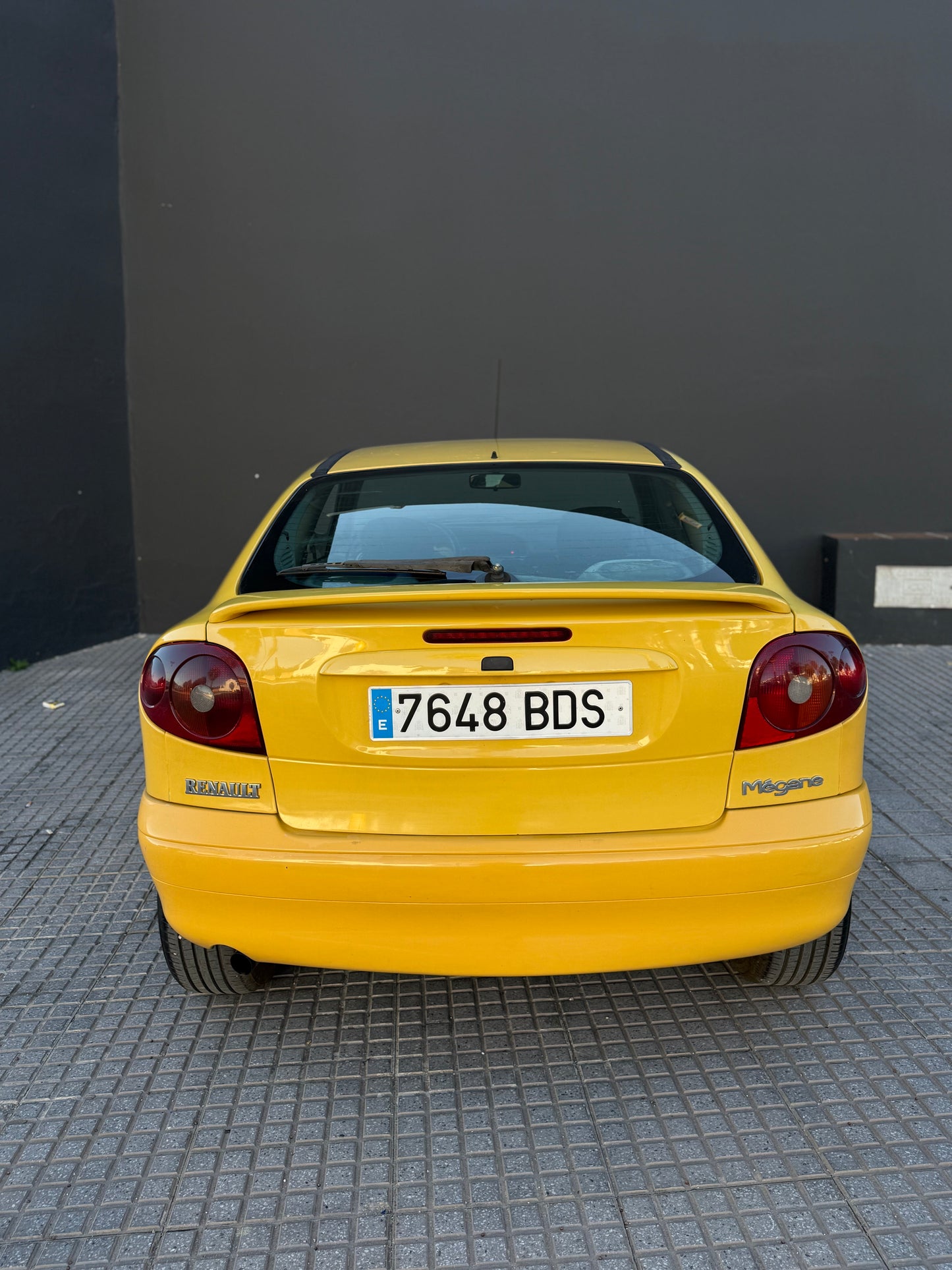 RENAULT MEGANE COUPE