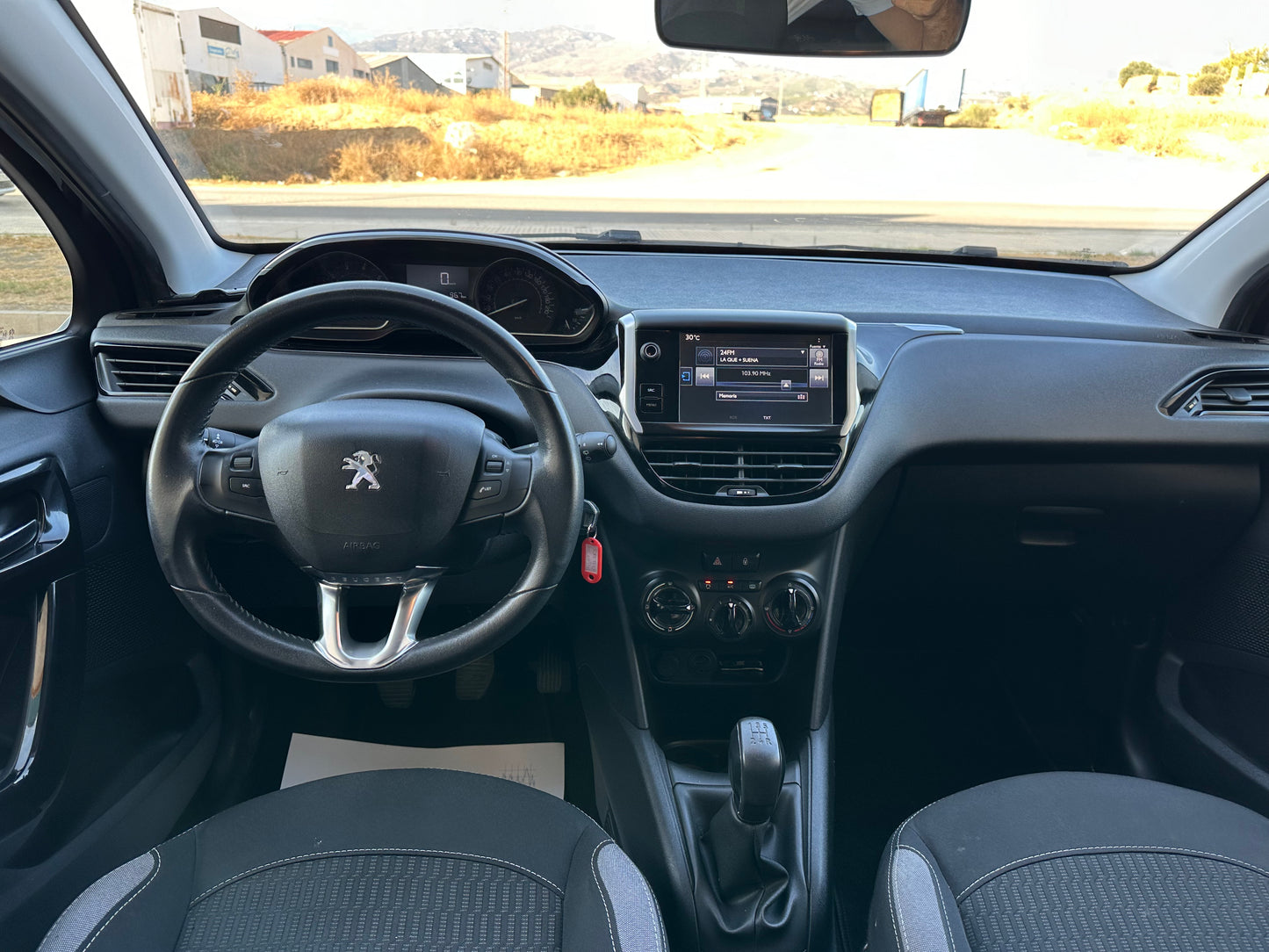 PEUGEOT 208 1.2 GASOLINA