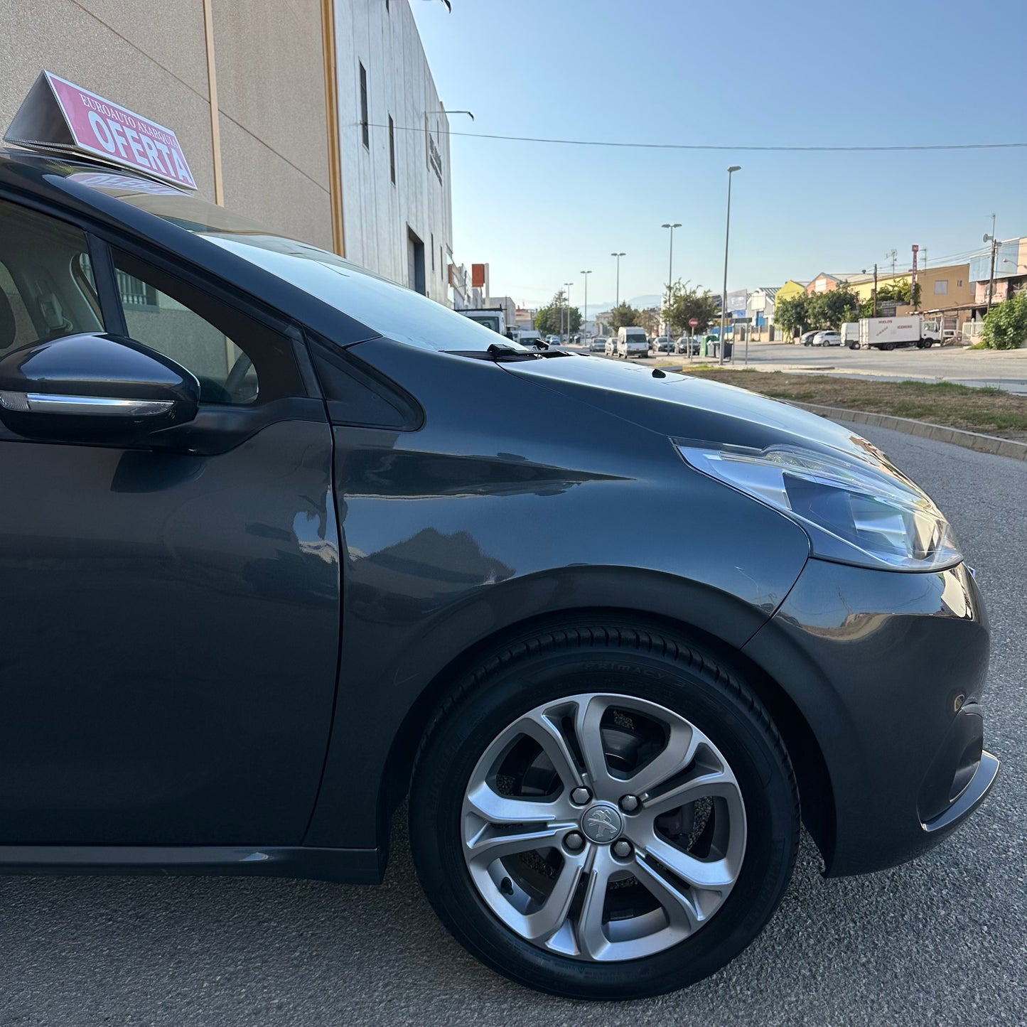 PEUGEOT 208 1.2 GASOLINA