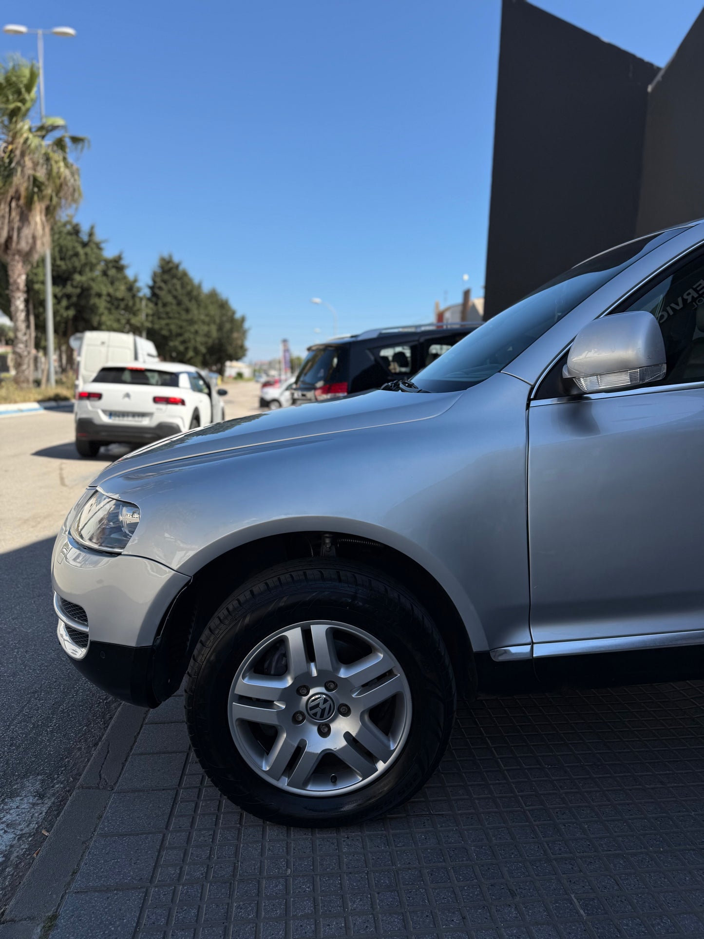 VOLKSWAGEN TOUAREG V6