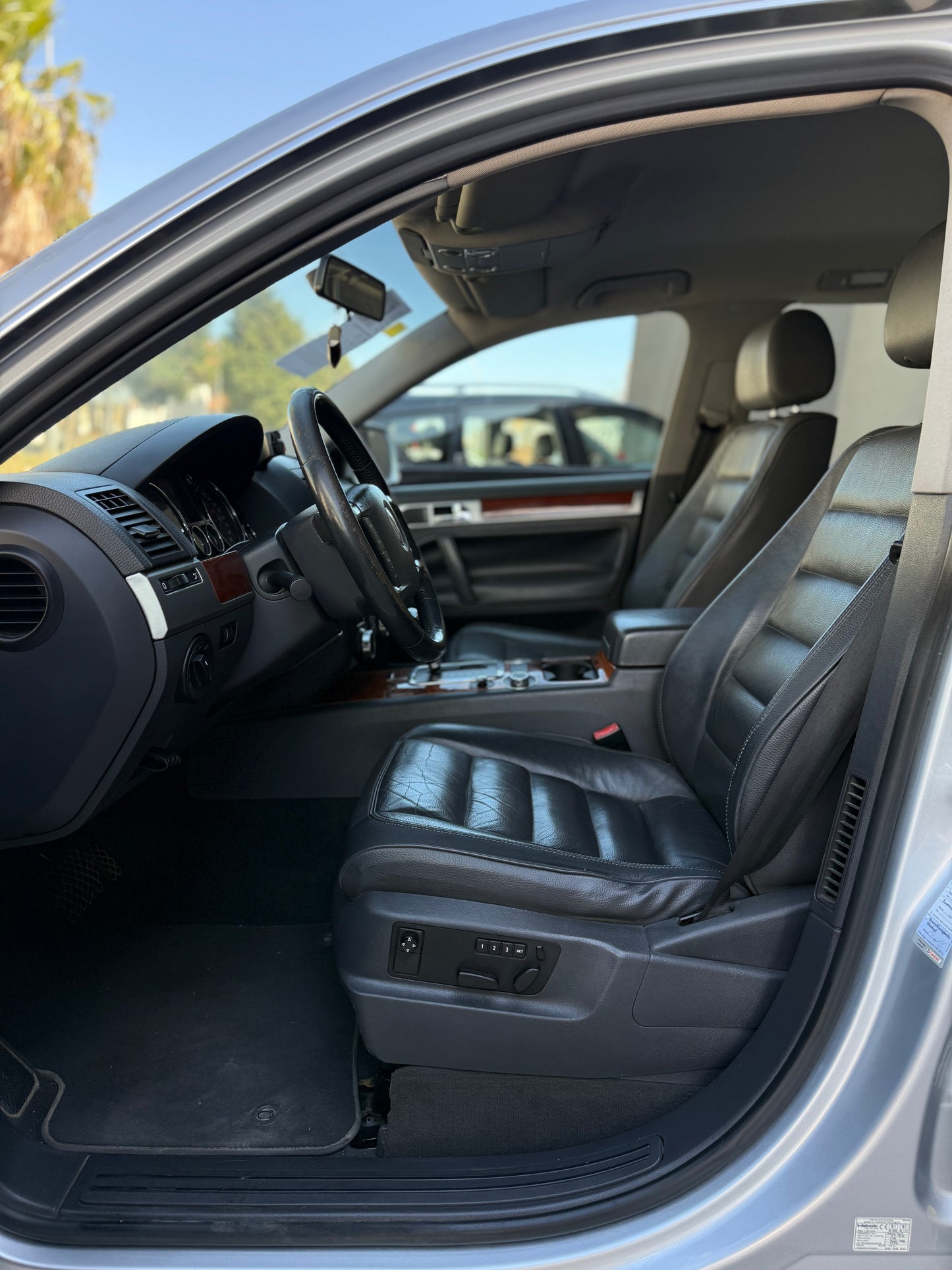VOLKSWAGEN TOUAREG V6