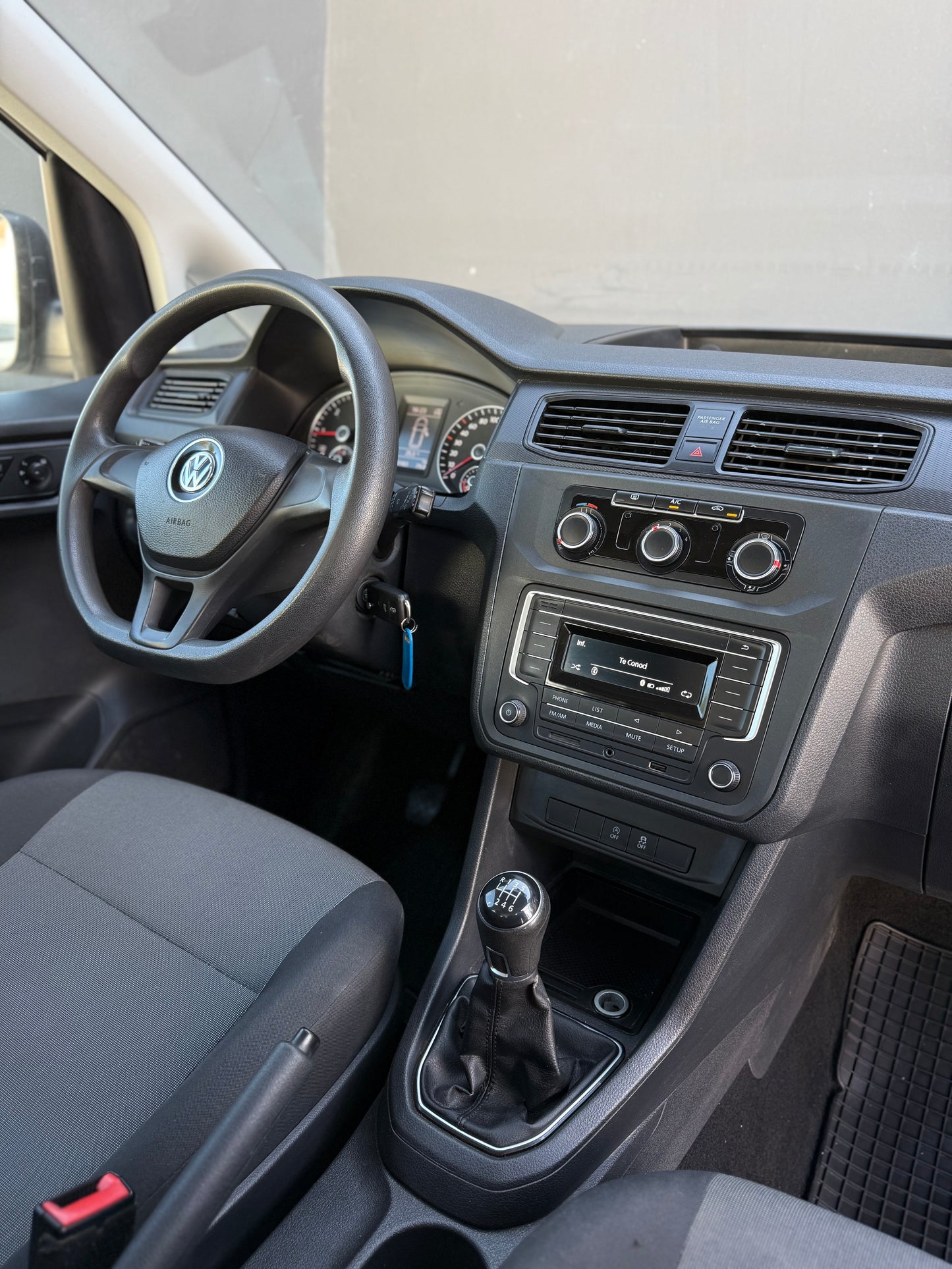 VOLKSWAGEN CADDY 4MOTION