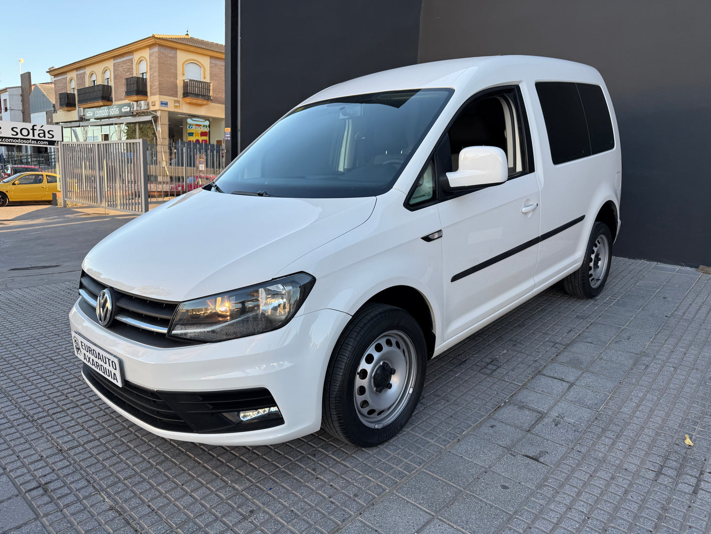 VOLKSWAGEN CADDY 2.0 TDI