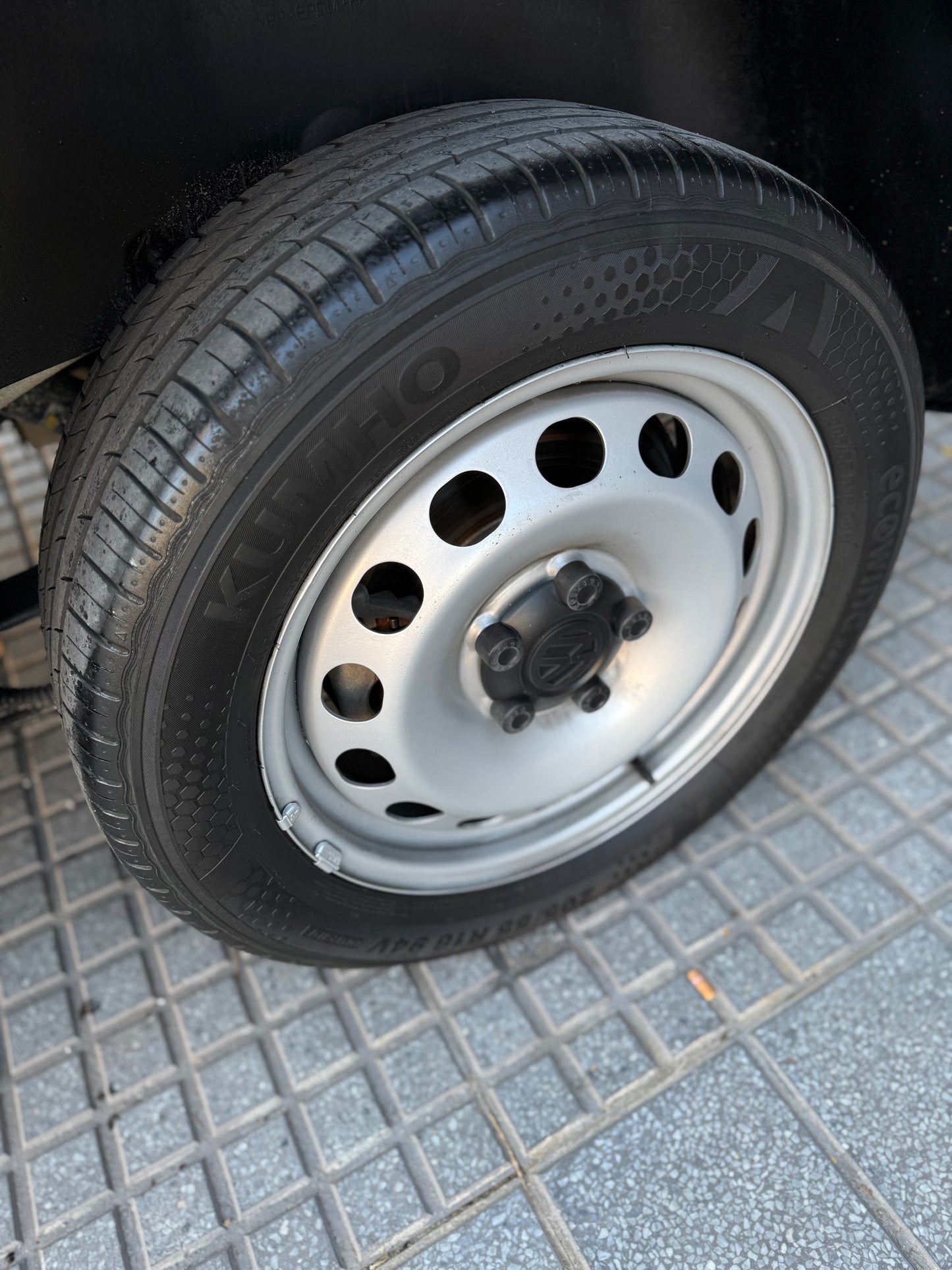 VOLKSWAGEN CADDY 4X4