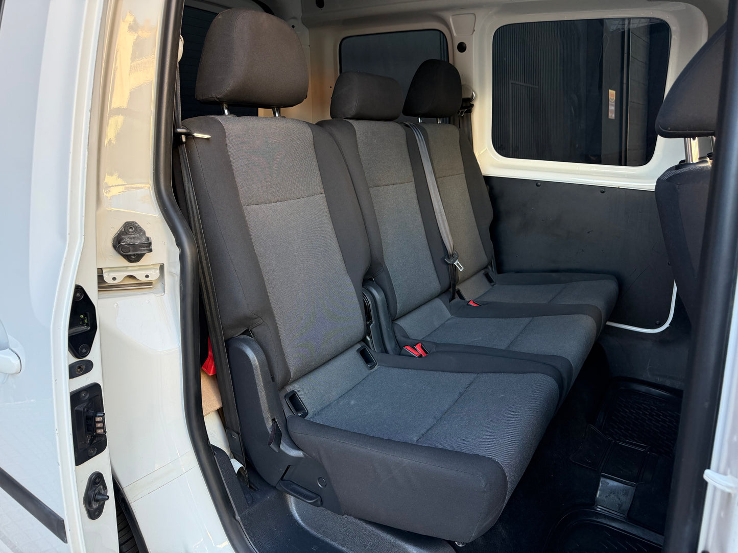 VOLKSWAGEN CADDY 4X4