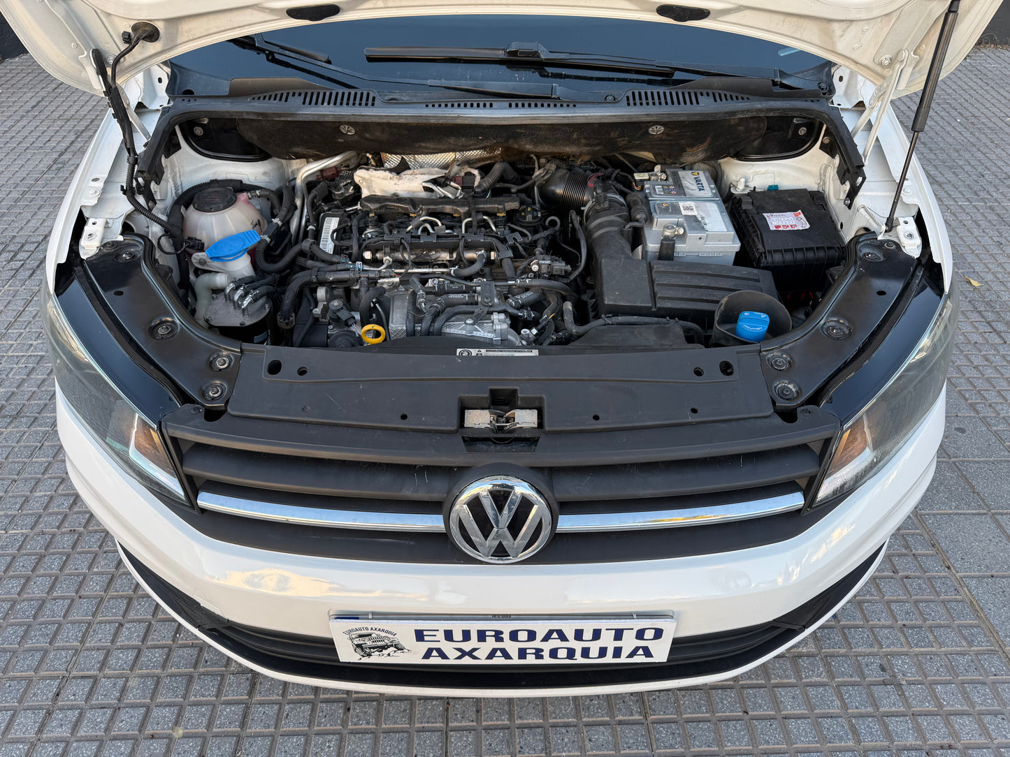 VOLKSWAGEN CADDY 2.0 TDI