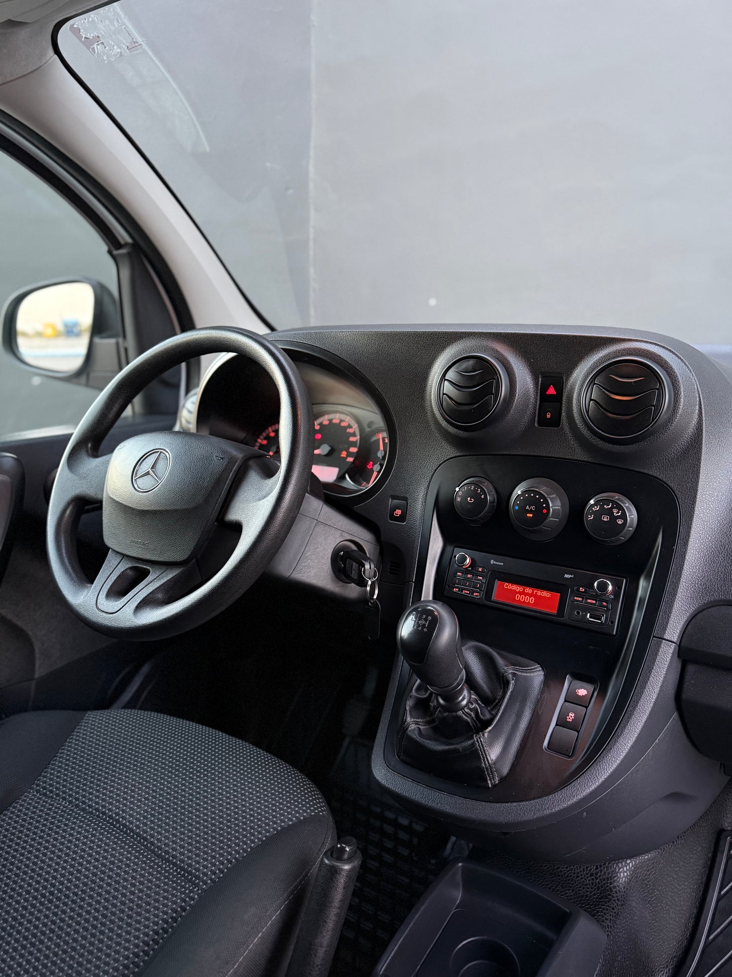 MERCEDES CITAN