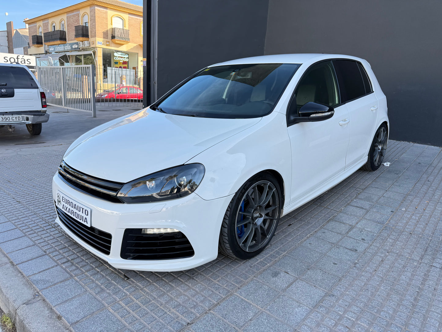 VOLKSWAGEN GOLF 6 R20 4MOTION