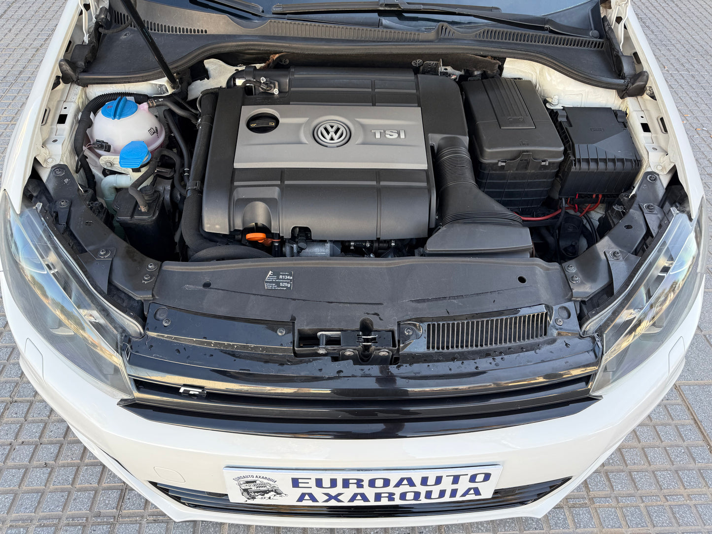 VOLKSWAGEN GOLF 6 R20 4MOTION