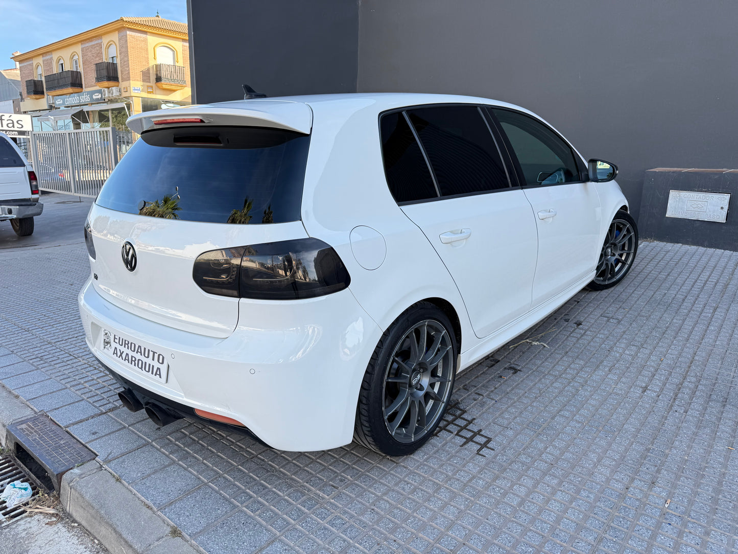 VOLKSWAGEN GOLF 6 R20 4MOTION