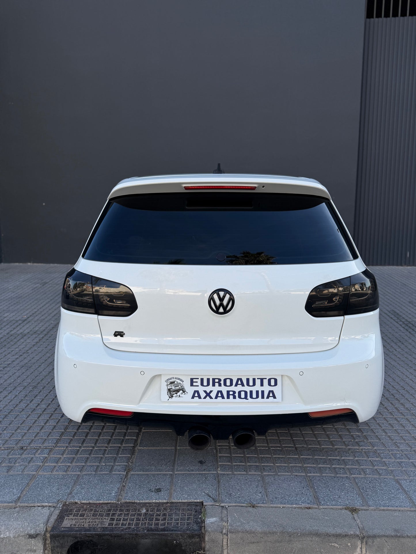 VOLKSWAGEN GOLF 6 R20 4MOTION