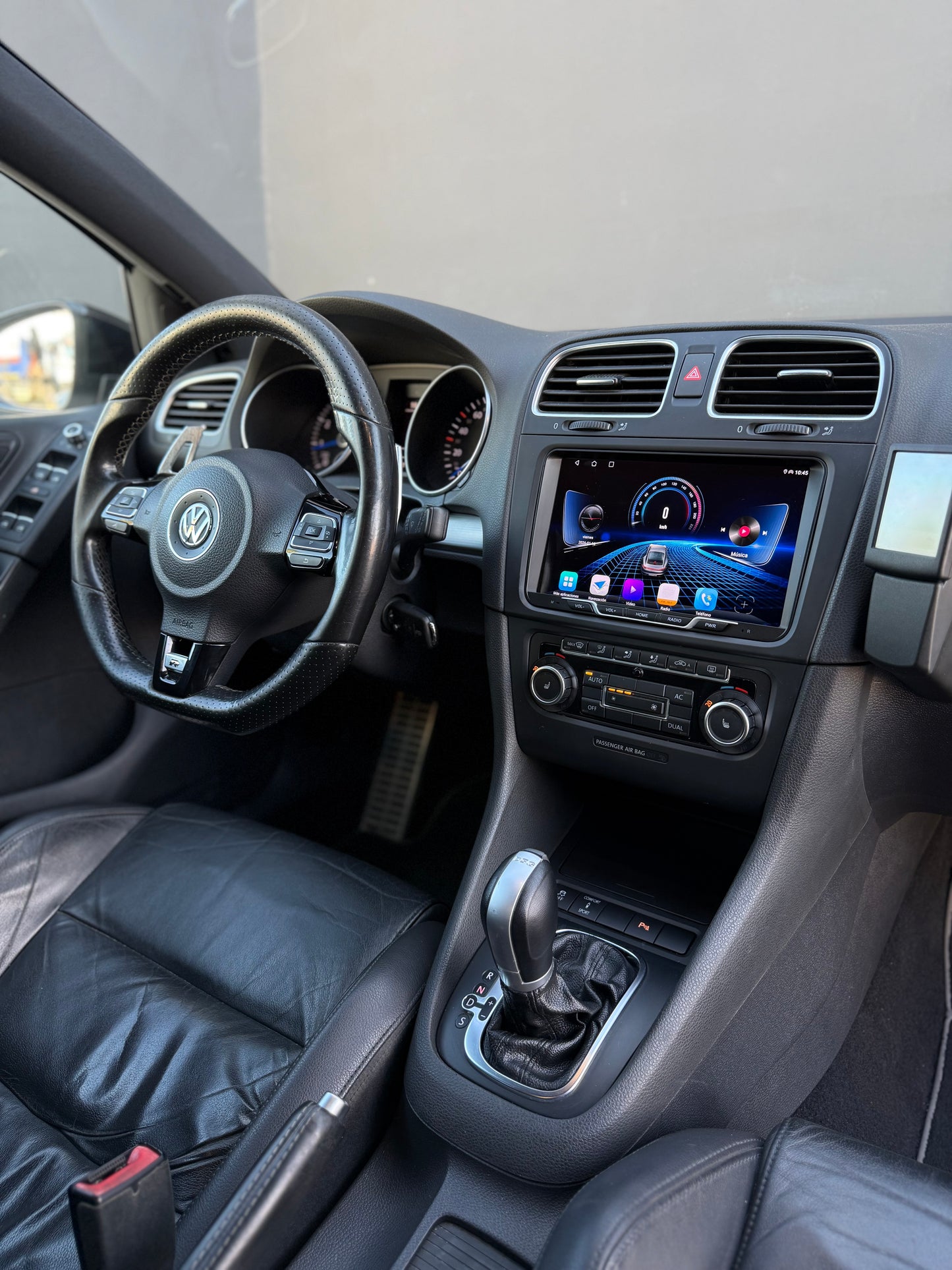 VOLKSWAGEN GOLF 6 R20 4MOTION