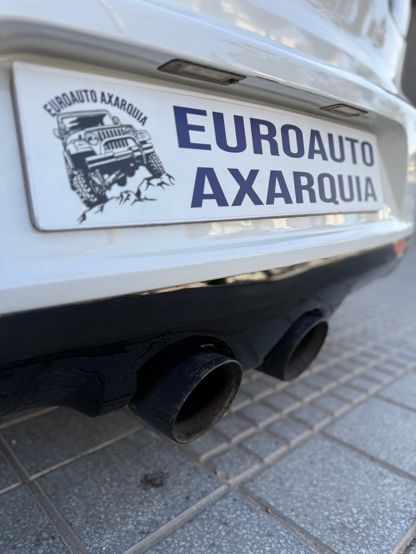VOLKSWAGEN GOLF 6 R20 4MOTION